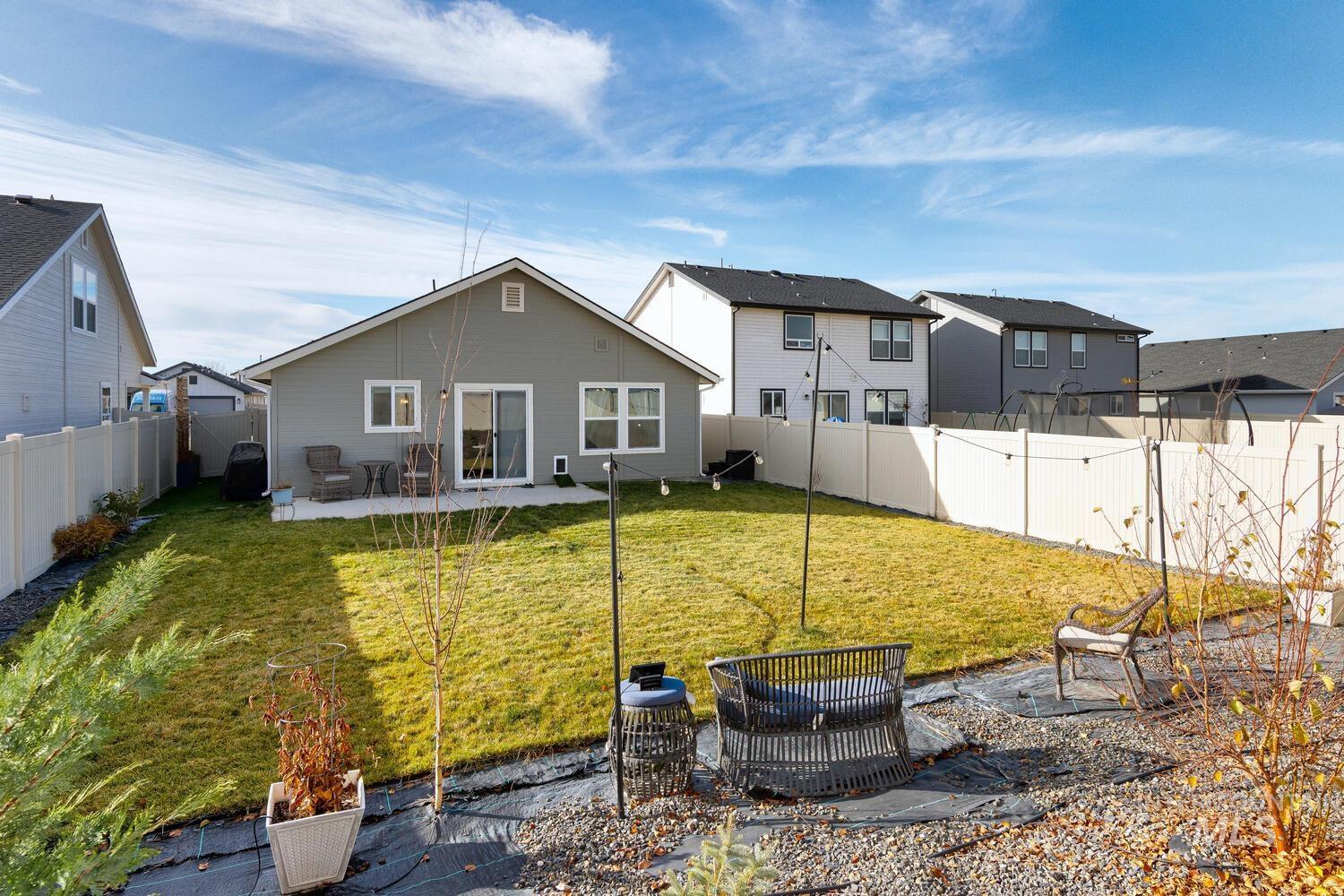 10194 Longtail Drive, Nampa, Idaho 83687, 3 Bedrooms, 2 Bathrooms, Residential For Sale, Price $400,000,MLS 98971741