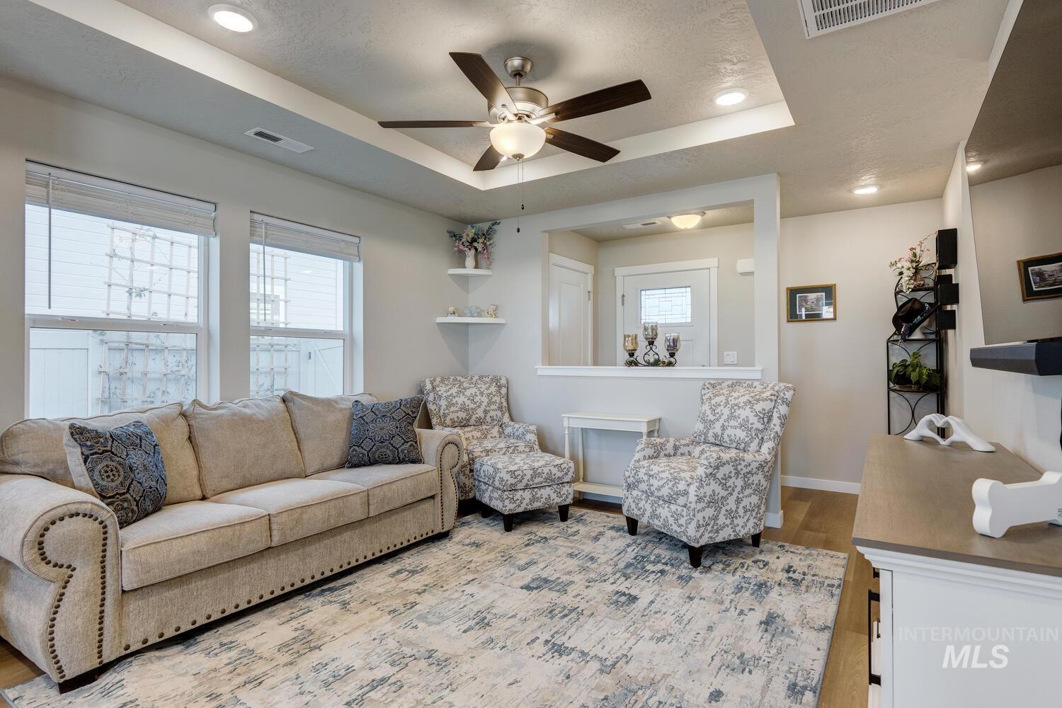 10194 Longtail Drive, Nampa, Idaho 83687, 3 Bedrooms, 2 Bathrooms, Residential For Sale, Price $400,000,MLS 98971741