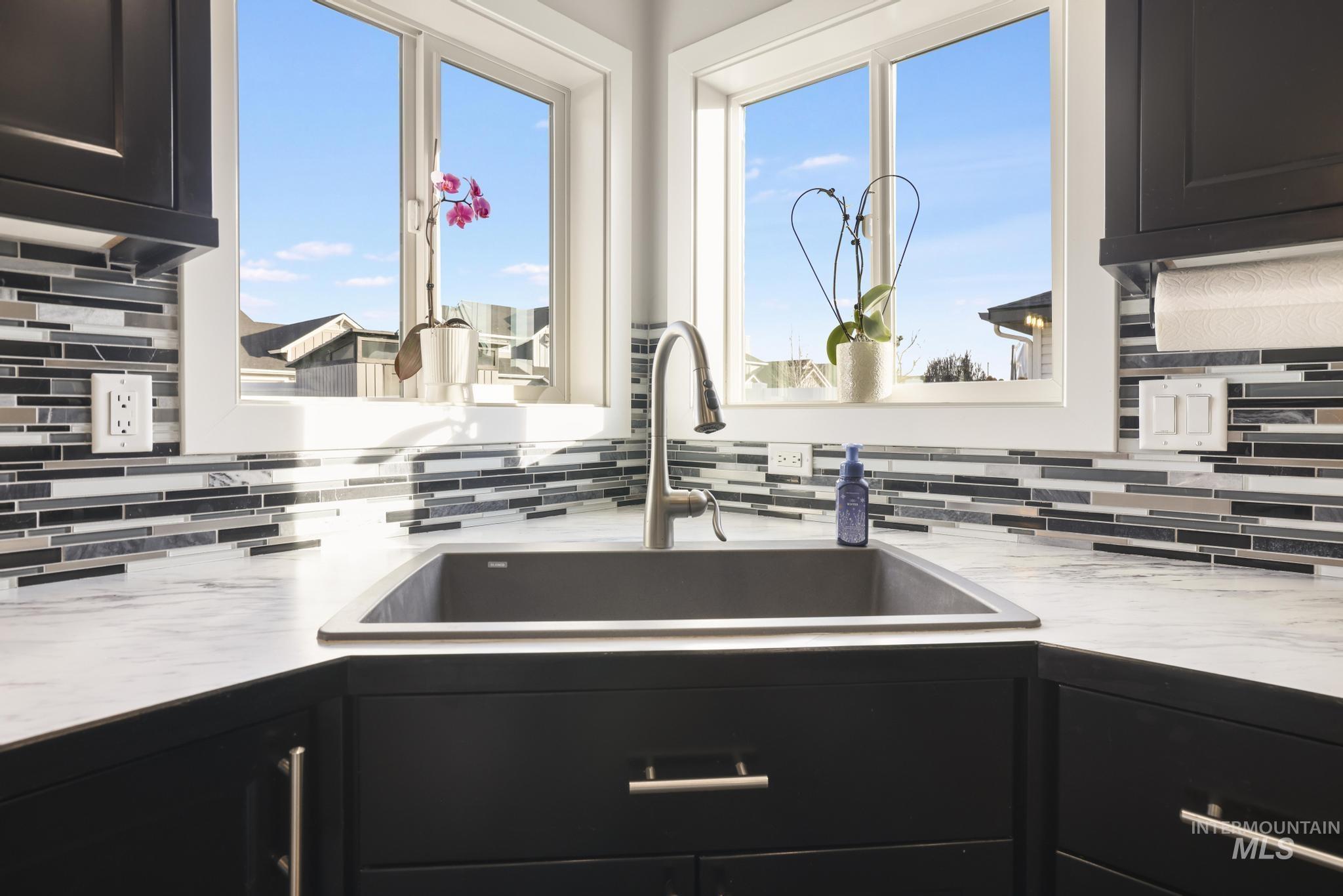 2396 Village St, Twin Falls, Idaho 83301, 3 Bedrooms, 2 Bathrooms, Residential For Sale, Price $440,000,MLS 98971743