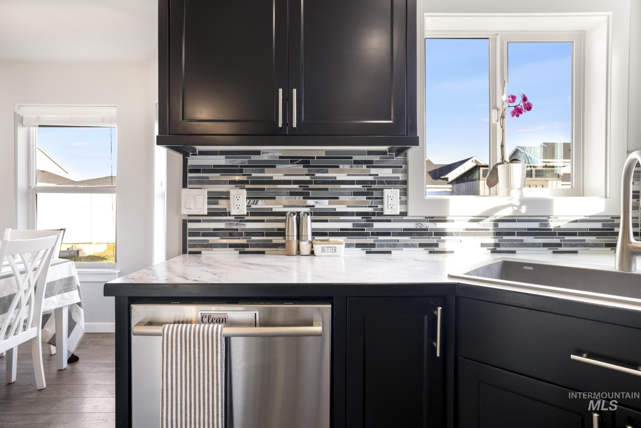 2396 Village St, Twin Falls, Idaho 83301, 3 Bedrooms, 2 Bathrooms, Residential For Sale, Price $440,000,MLS 98971743