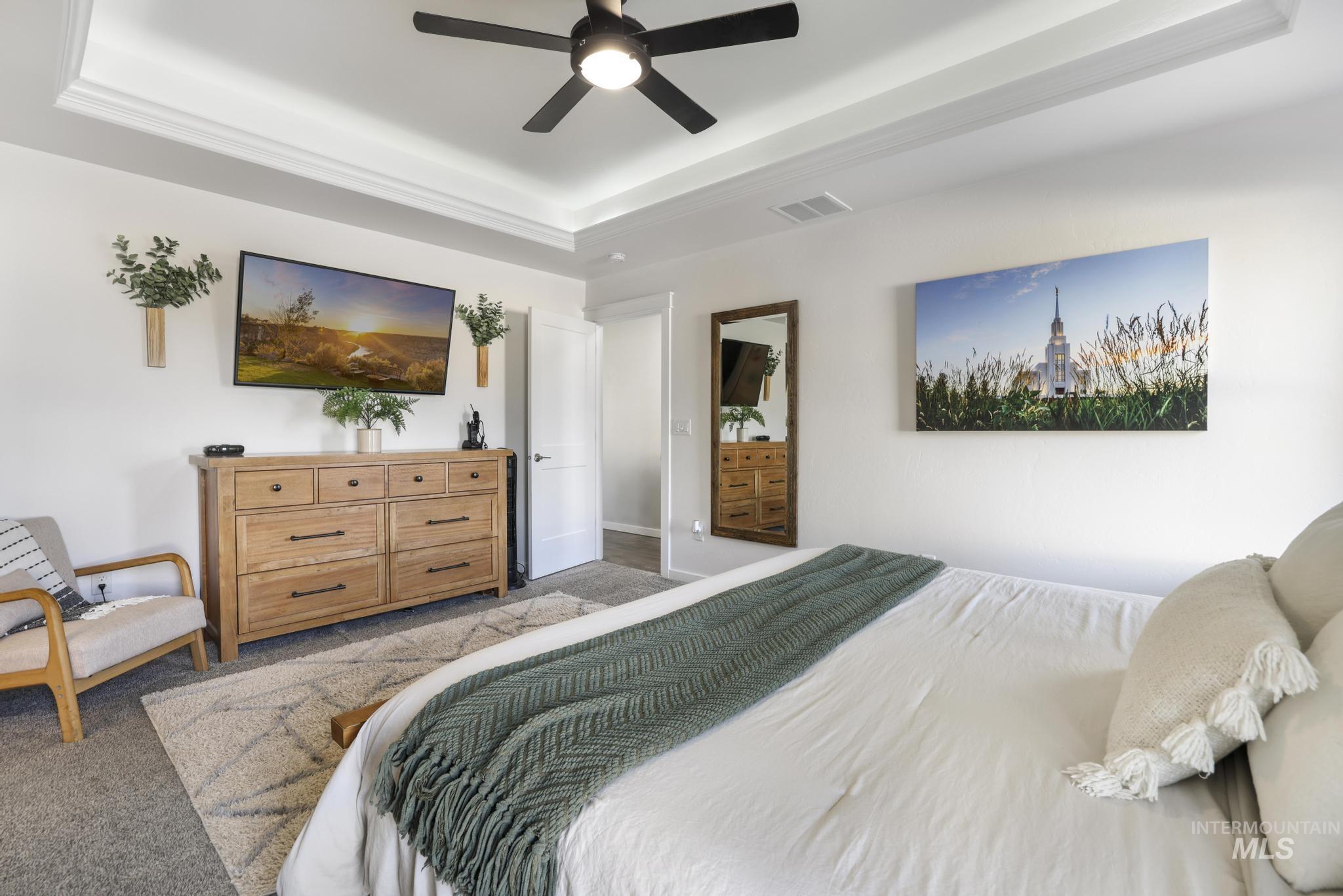 2396 Village St, Twin Falls, Idaho 83301, 3 Bedrooms, 2 Bathrooms, Residential For Sale, Price $440,000,MLS 98971743