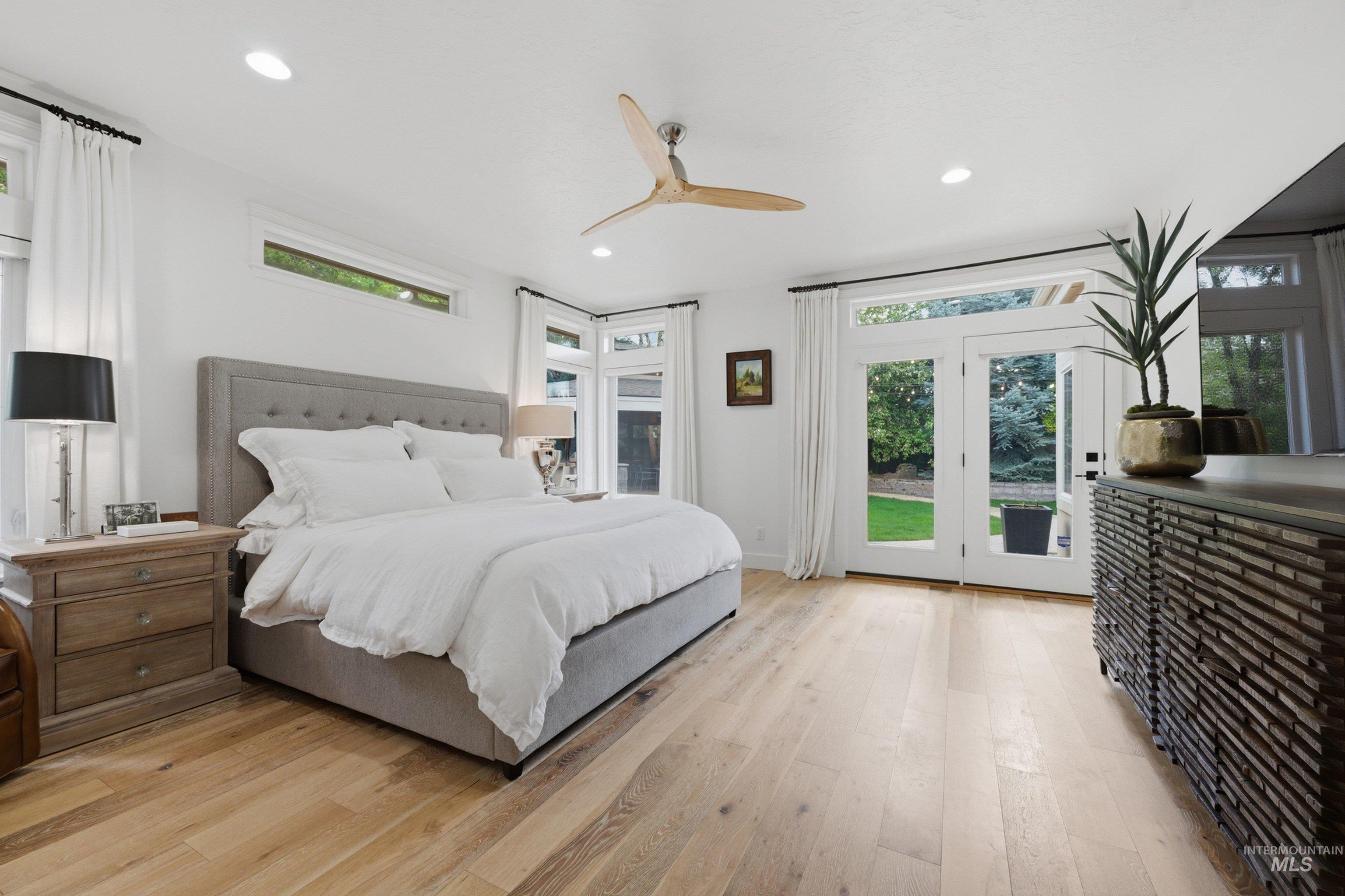 3811 W Miners Farm Ct., Boise, Idaho 83714, 4 Bedrooms, 3.5 Bathrooms, Residential For Sale, Price $1,599,000, 98971744