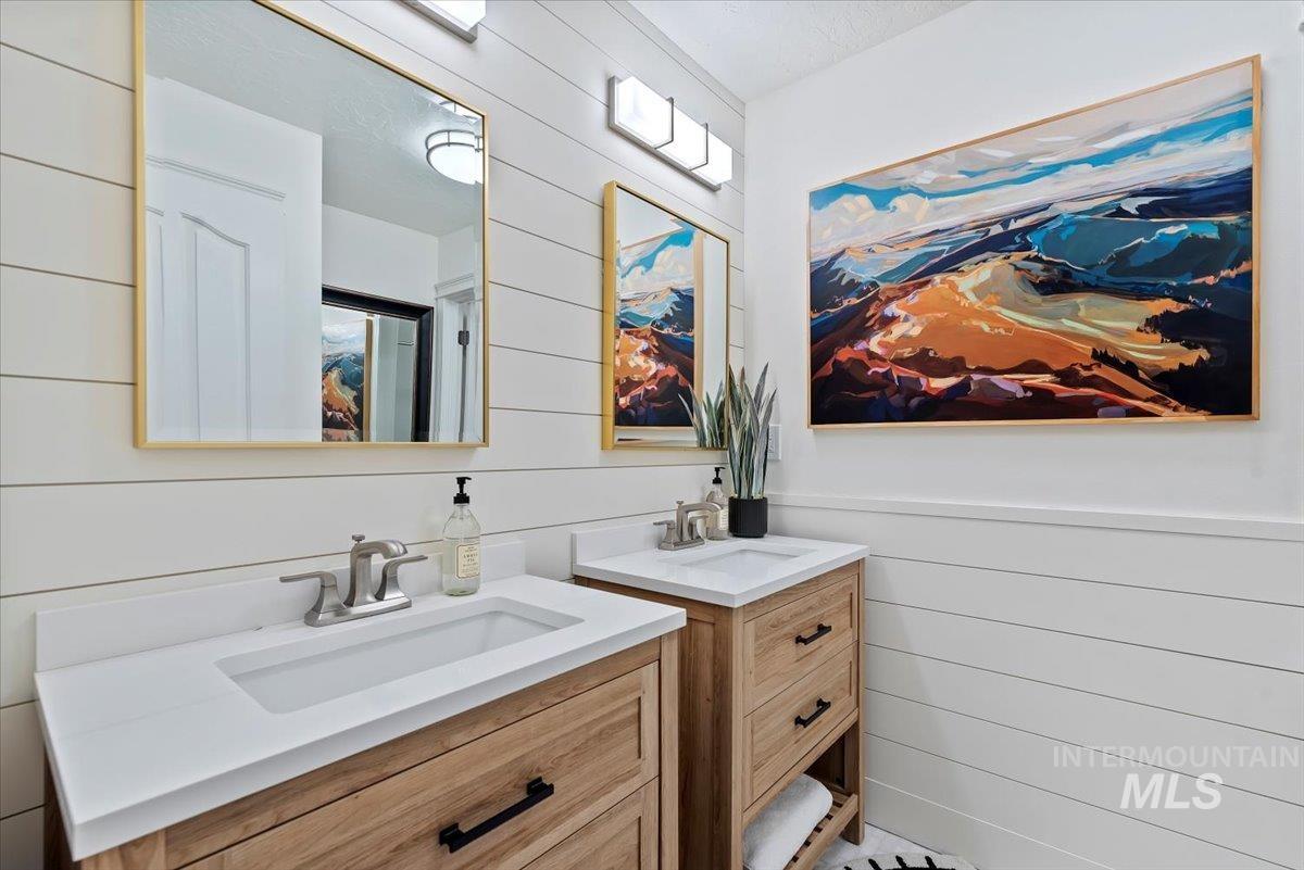 3811 W Miners Farm Ct., Boise, Idaho 83714, 4 Bedrooms, 3.5 Bathrooms, Residential For Sale, Price $1,729,000, 98971744