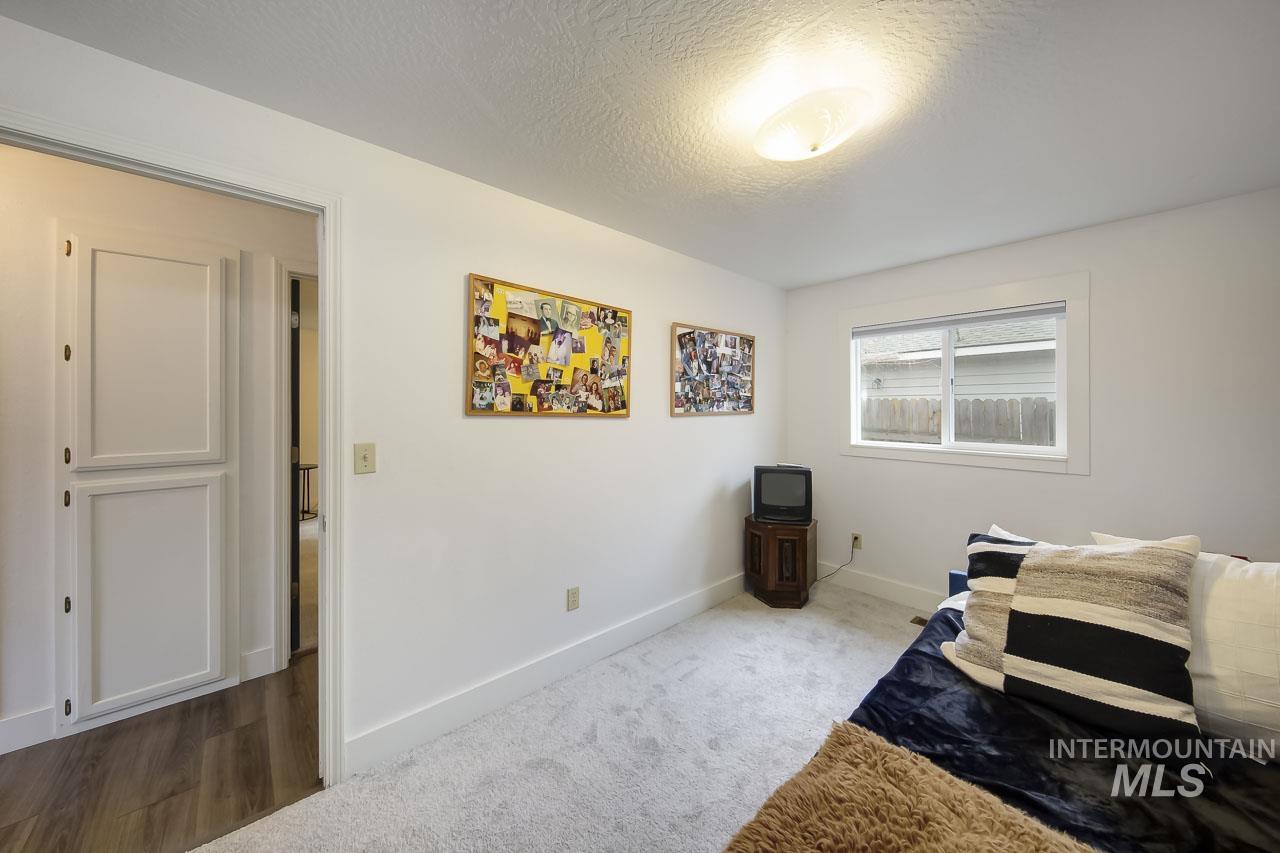 1338 W Sandalwood Dr, Meridian, Idaho 83646, 2 Bedrooms, 1 Bathroom, Residential For Sale, Price $339,900,MLS 98971746