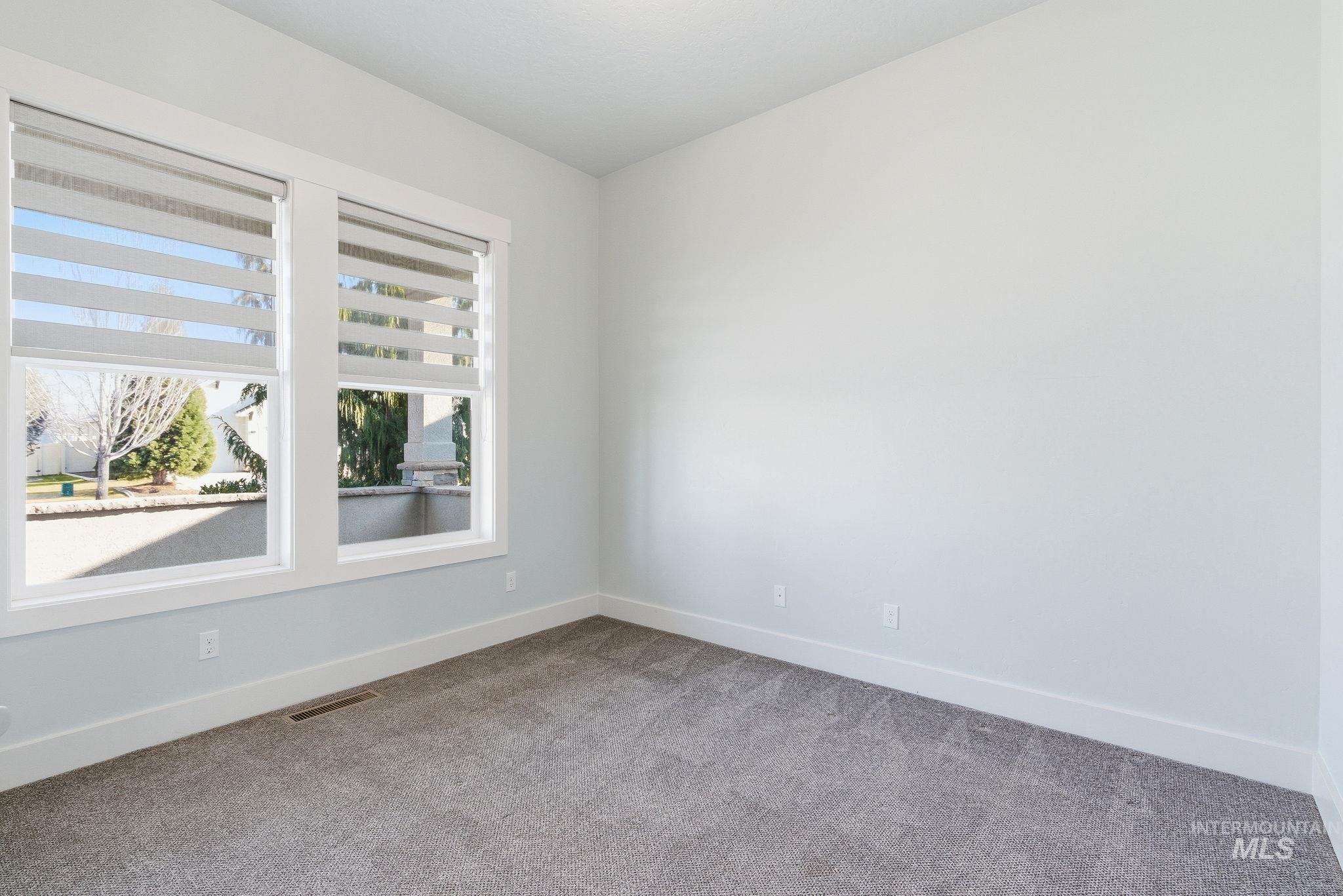 1013 Radiant Ridge, Meridian, Idaho 83642, 3 Bedrooms, 2 Bathrooms, Residential For Sale, Price $615,000,MLS 98971747