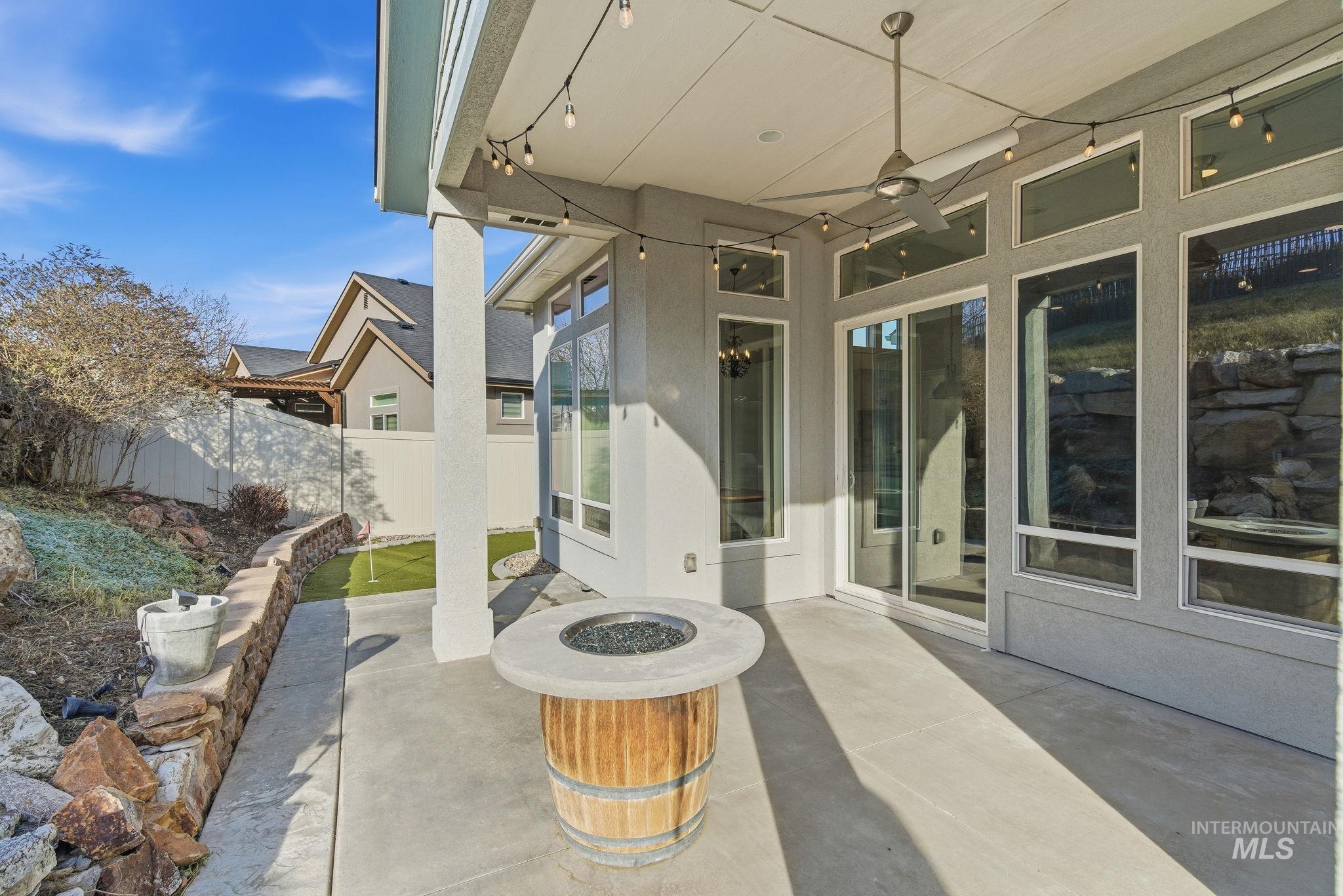 1013 Radiant Ridge, Meridian, Idaho 83642, 3 Bedrooms, 2 Bathrooms, Residential For Sale, Price $615,000,MLS 98971747