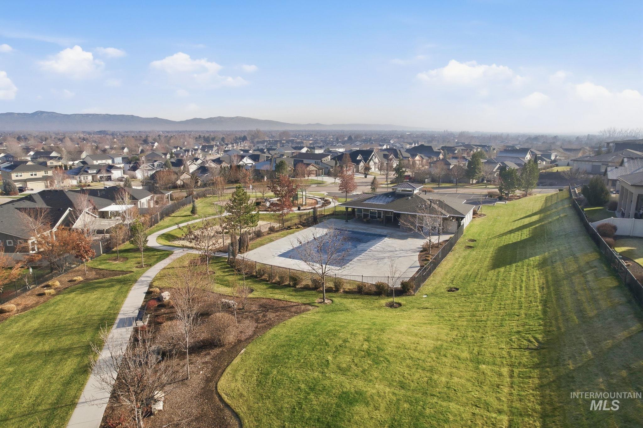 1013 Radiant Ridge, Meridian, Idaho 83642, 3 Bedrooms, 2 Bathrooms, Residential For Sale, Price $615,000,MLS 98971747