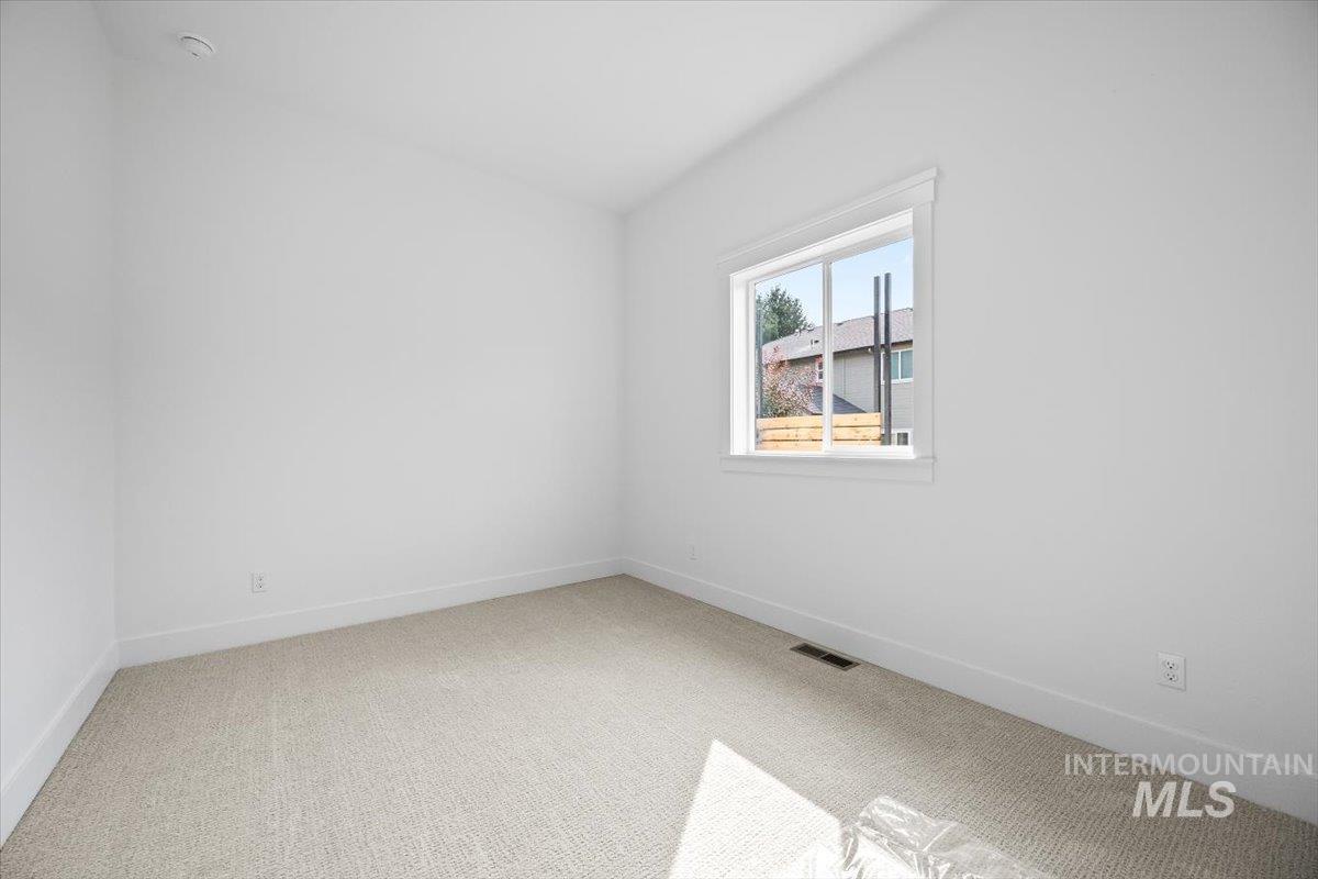 1985 W Pond Stone, Meridian, Idaho 83646, 4 Bedrooms, 3 Bathrooms, Residential For Sale, Price $749,800,MLS 98971749