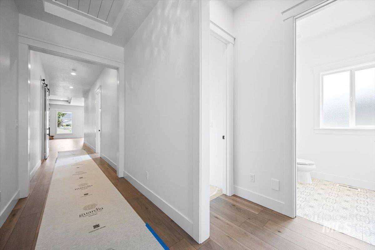 1985 W Pond Stone, Meridian, Idaho 83646, 4 Bedrooms, 3 Bathrooms, Residential For Sale, Price $749,800,MLS 98971749