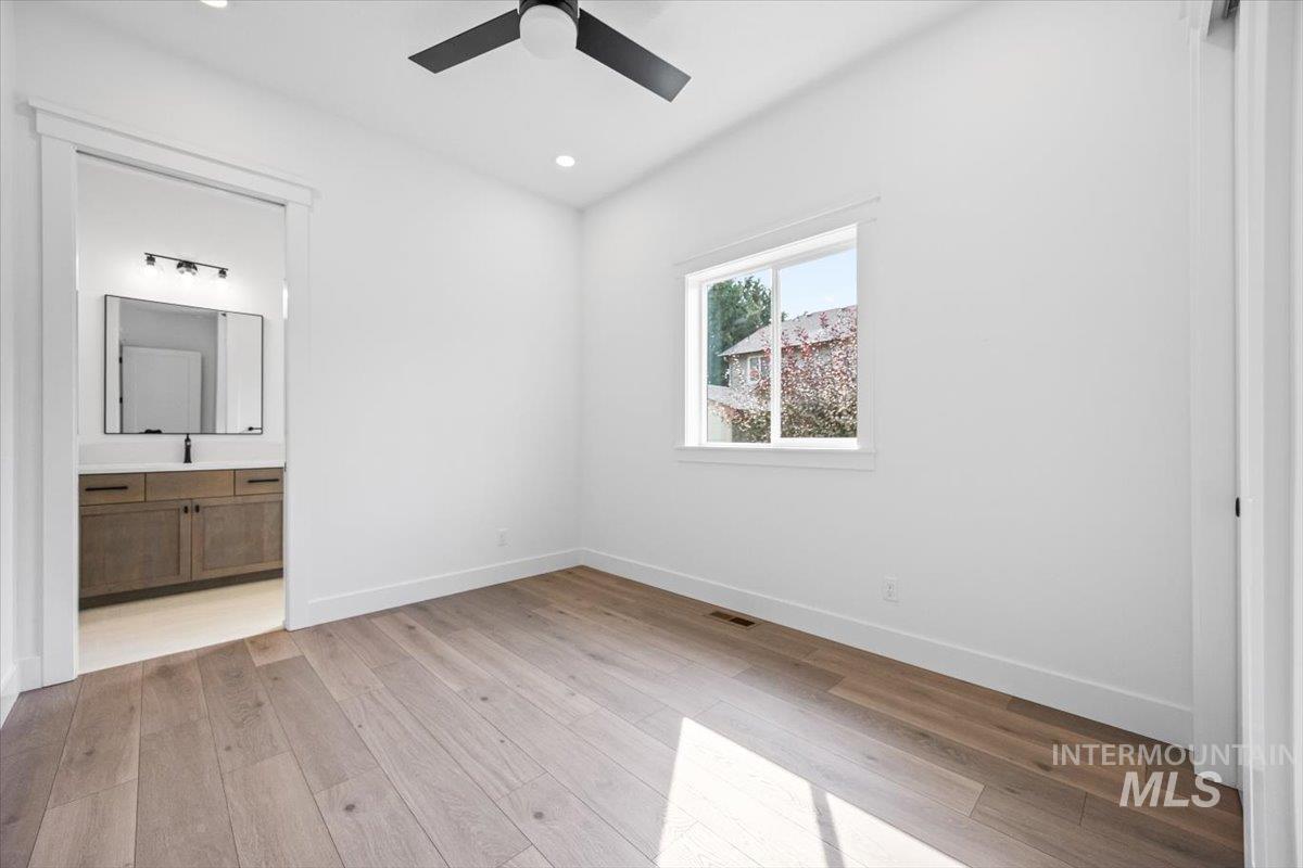 1985 W Pond Stone, Meridian, Idaho 83646, 4 Bedrooms, 3 Bathrooms, Residential For Sale, Price $749,800,MLS 98971749