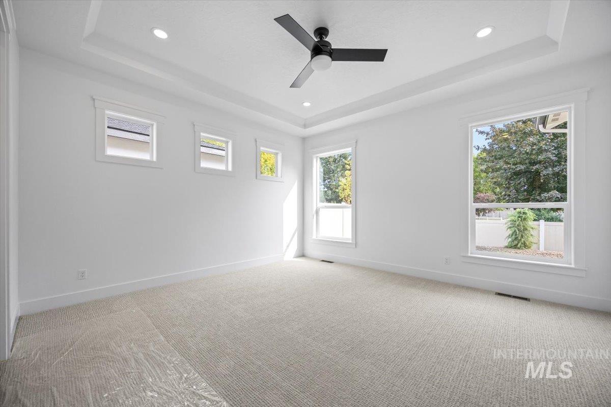 1985 W Pond Stone, Meridian, Idaho 83646, 4 Bedrooms, 3 Bathrooms, Residential For Sale, Price $749,800,MLS 98971749