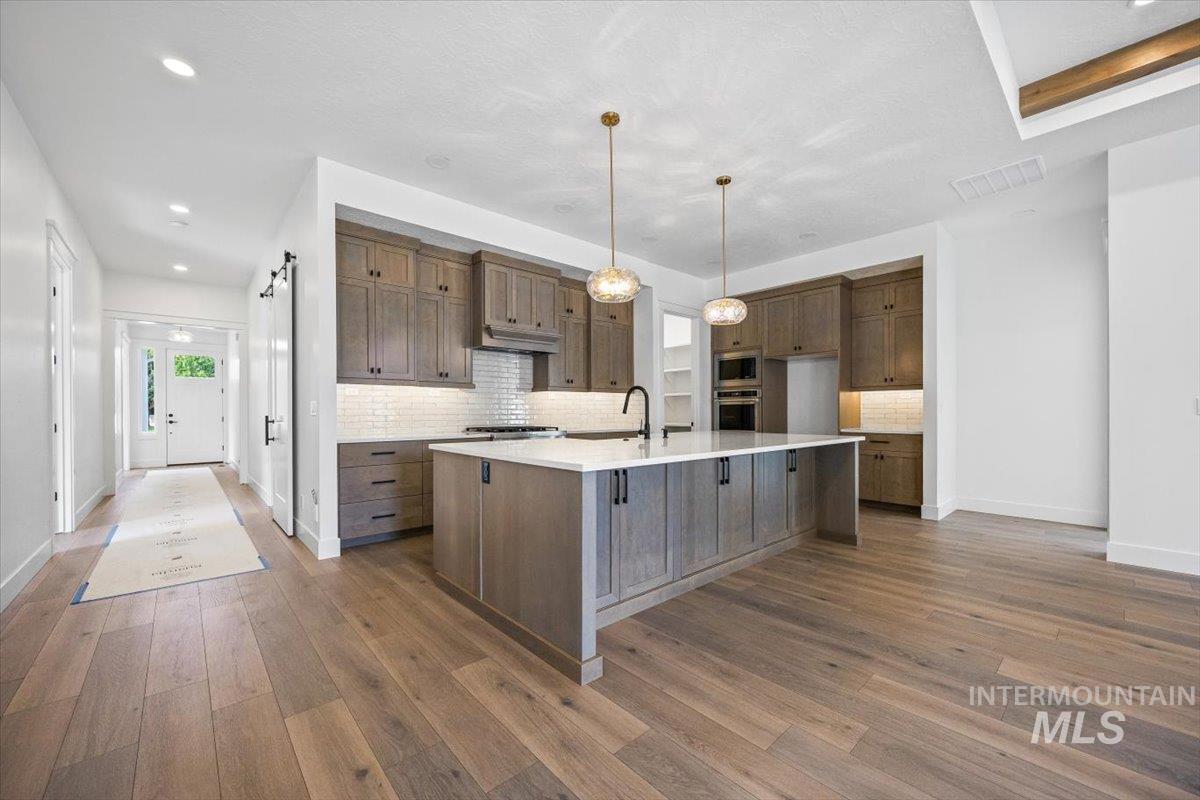 1985 W Pond Stone, Meridian, Idaho 83646, 4 Bedrooms, 3 Bathrooms, Residential For Sale, Price $749,800,MLS 98971749