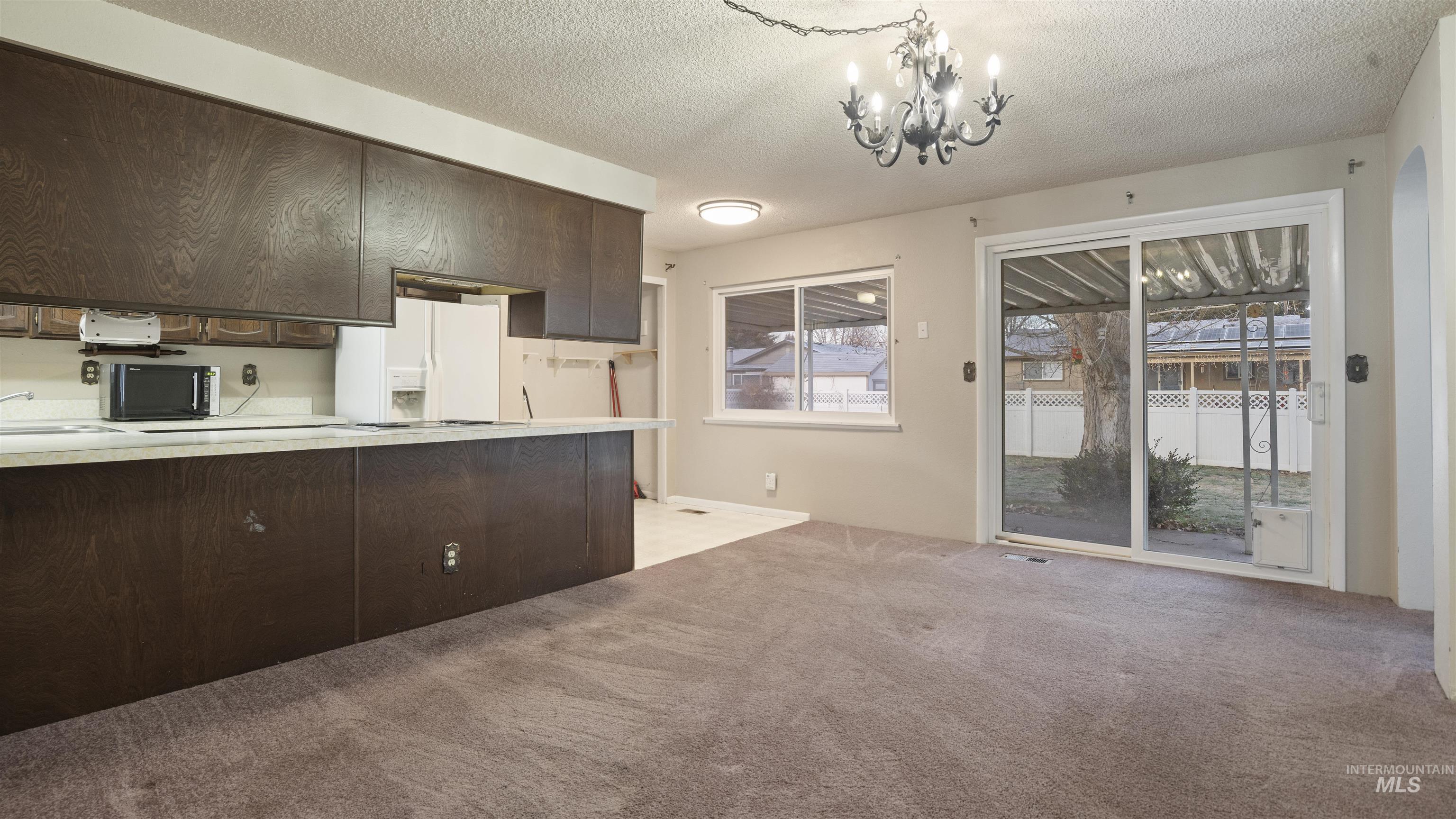 945 N 11th East, Mountain Home, Idaho 83647, 3 Bedrooms, 1.5 Bathrooms, Residential For Sale, Price $249,900,MLS 98971750