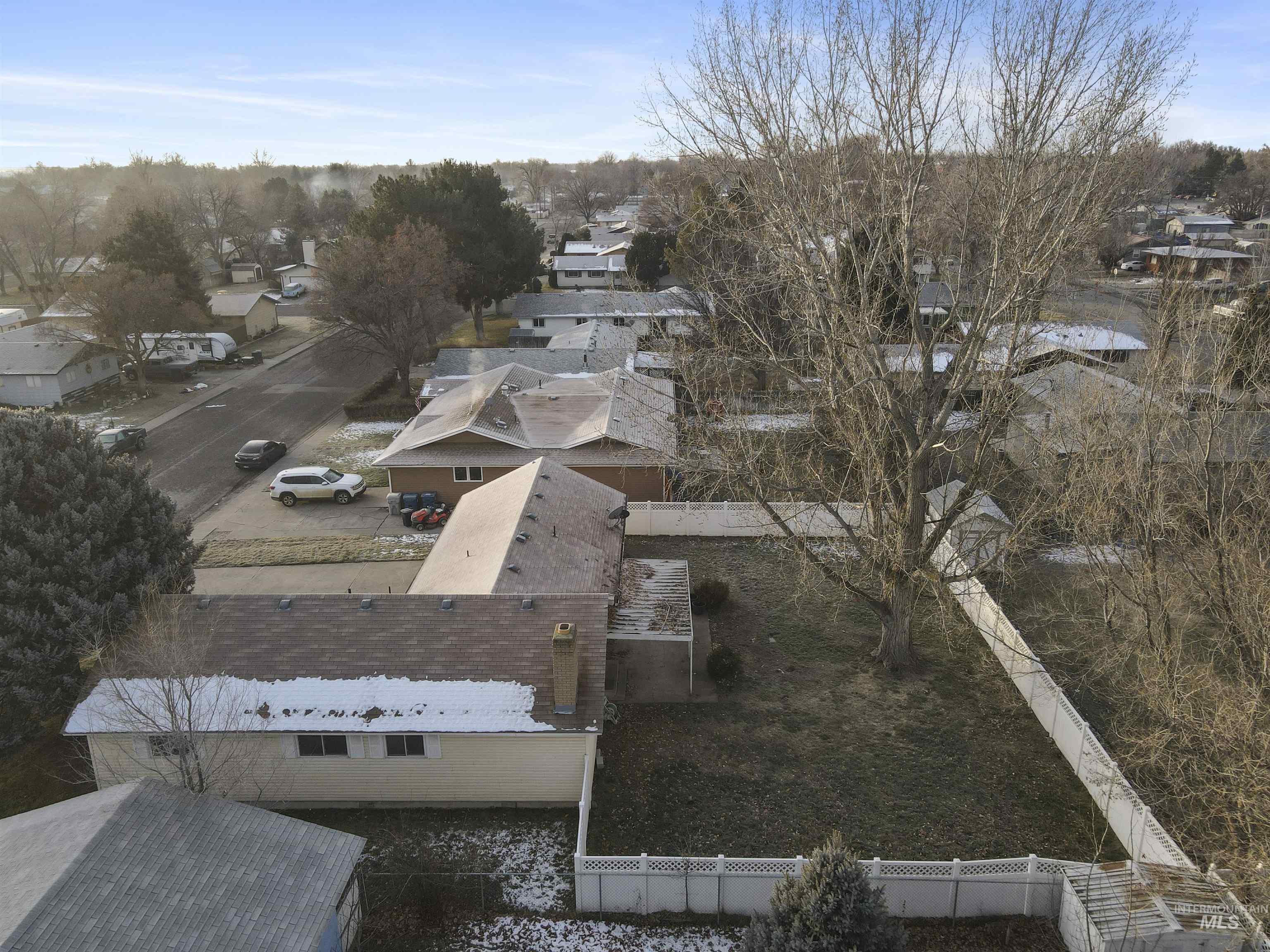 945 N 11th East, Mountain Home, Idaho 83647, 3 Bedrooms, 1.5 Bathrooms, Residential For Sale, Price $249,900,MLS 98971750