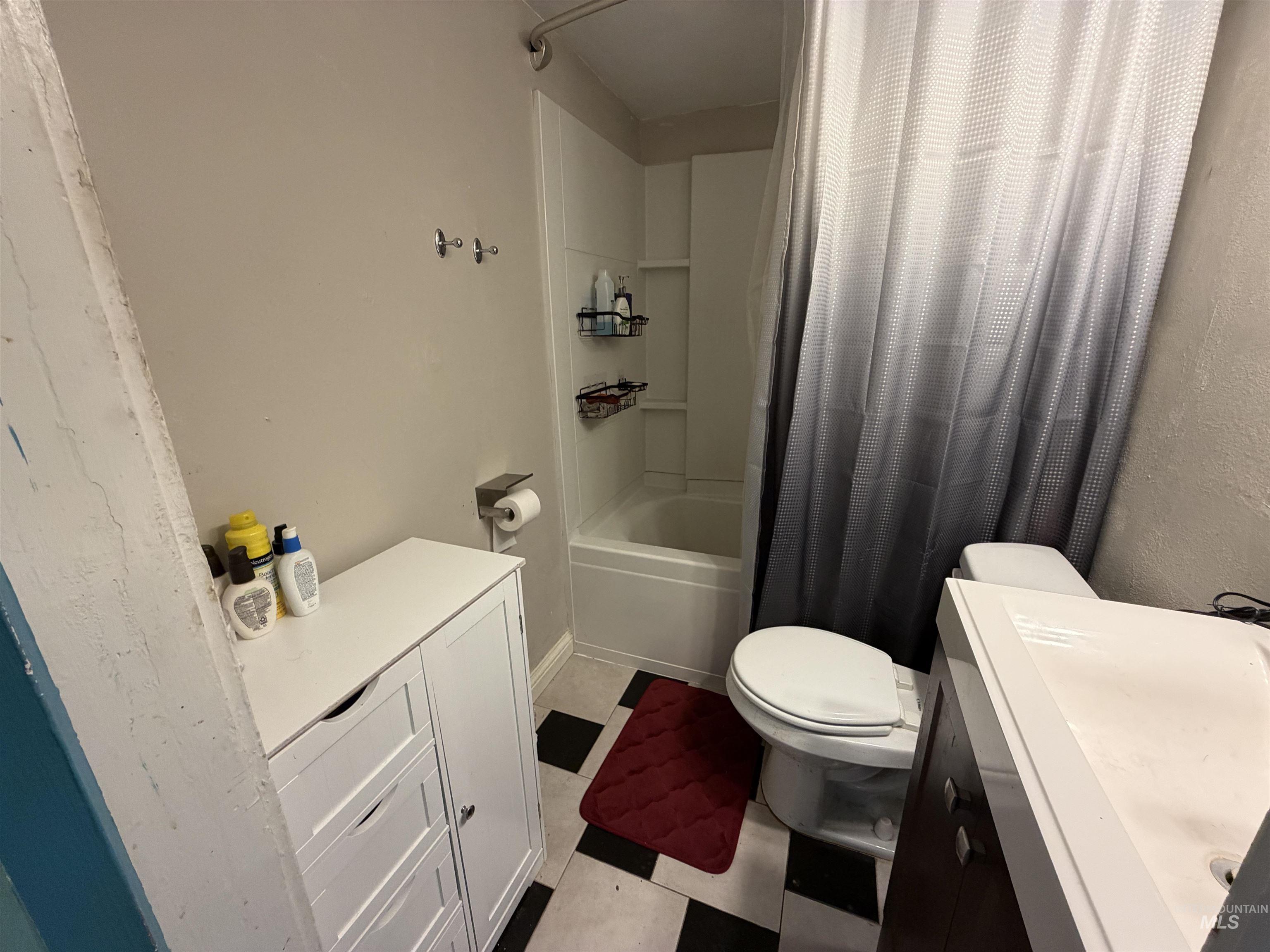 600 E 44th St., Garden City, Idaho 83714, Business/Commercial For Sale, Price $365,000,MLS 98971751