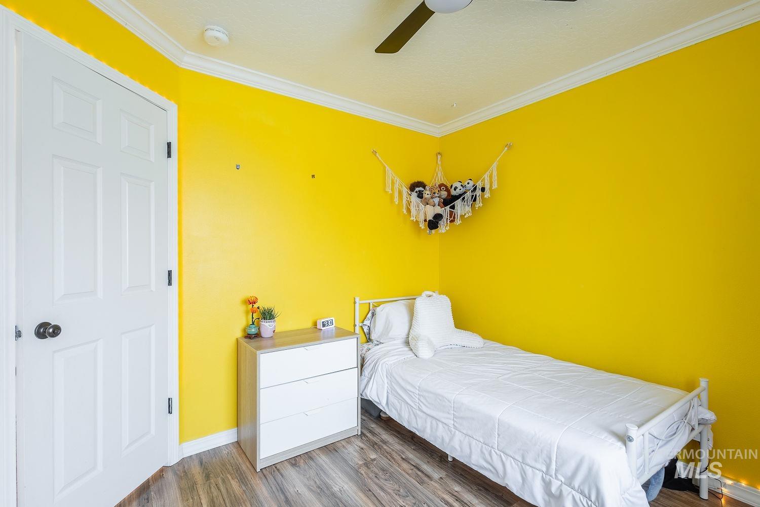 1922 Hasbrook St, Caldwell, Idaho 83607, 3 Bedrooms, 2 Bathrooms, Residential For Sale, Price $354,999,MLS 98971752