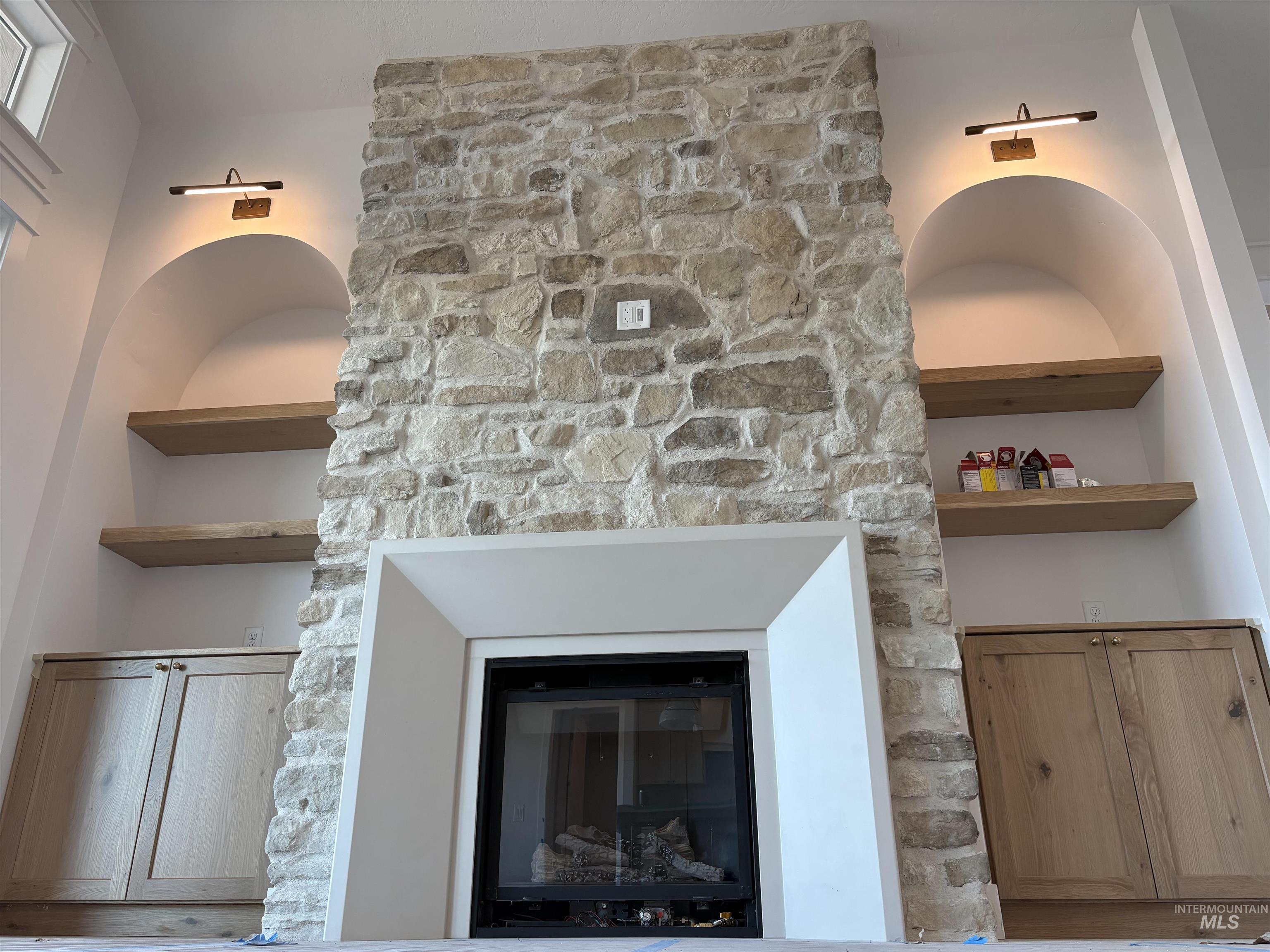 9401 Basin Kid Ct, Middleton, Idaho 83644, 4 Bedrooms, 2.5 Bathrooms, Residential For Sale, Price $981,900,MLS 98971755