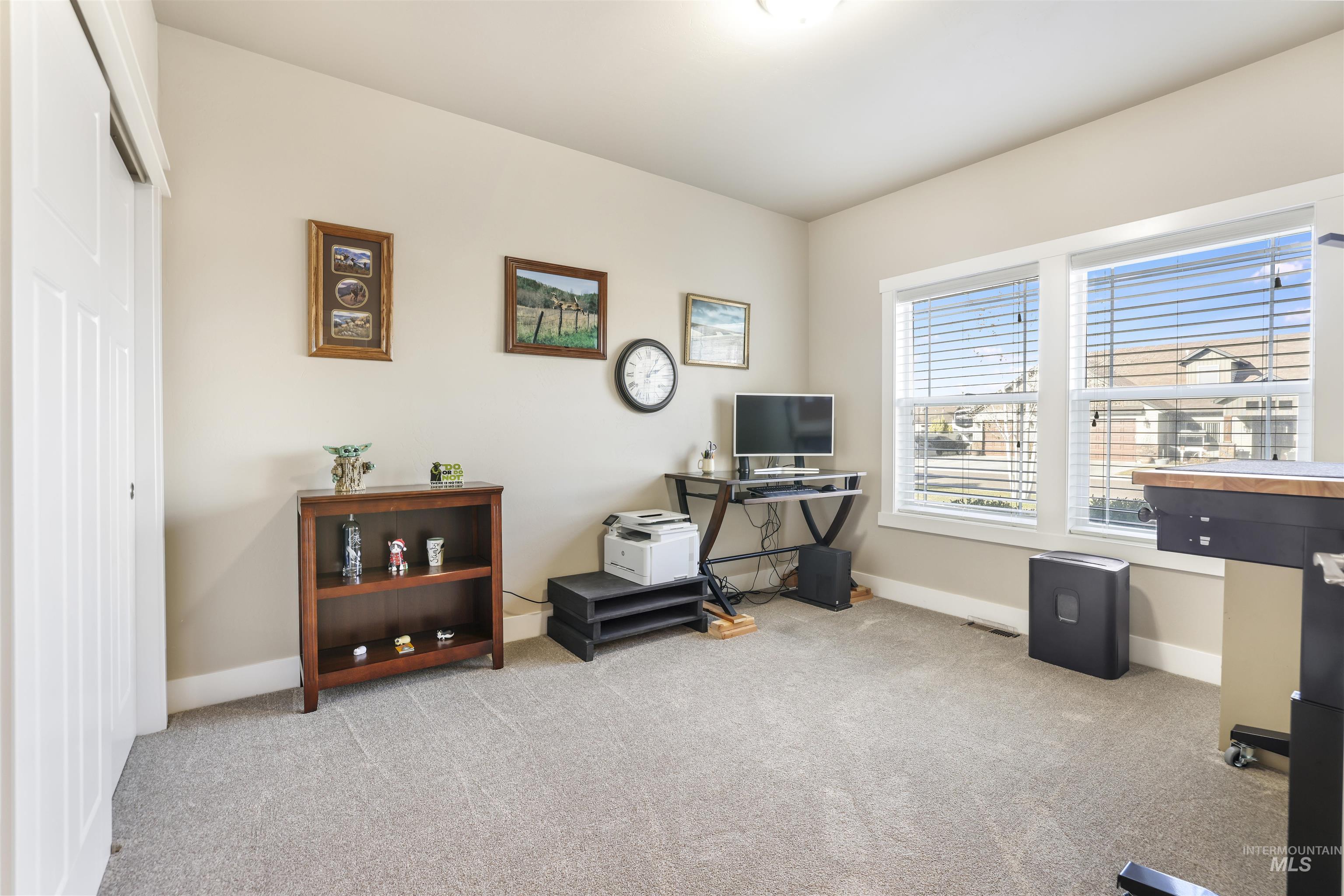 2734 Meadowbrook Dr, Twin Falls, Idaho 83301-4778, 4 Bedrooms, 2 Bathrooms, Residential For Sale, Price $549,000,MLS 98971756