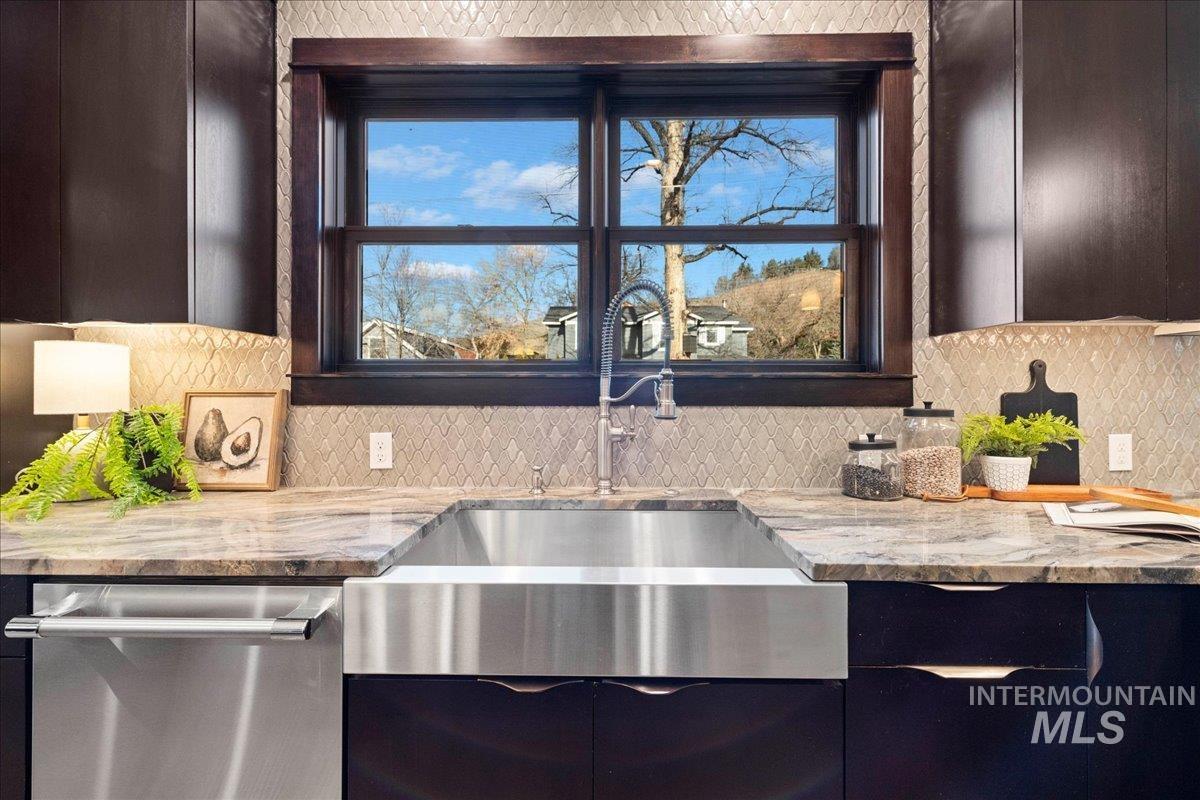 1521 N 5th Street, Boise, Idaho 83702, 5 Bedrooms, 4.5 Bathrooms, Residential For Sale, Price $1,649,111,MLS 98971759