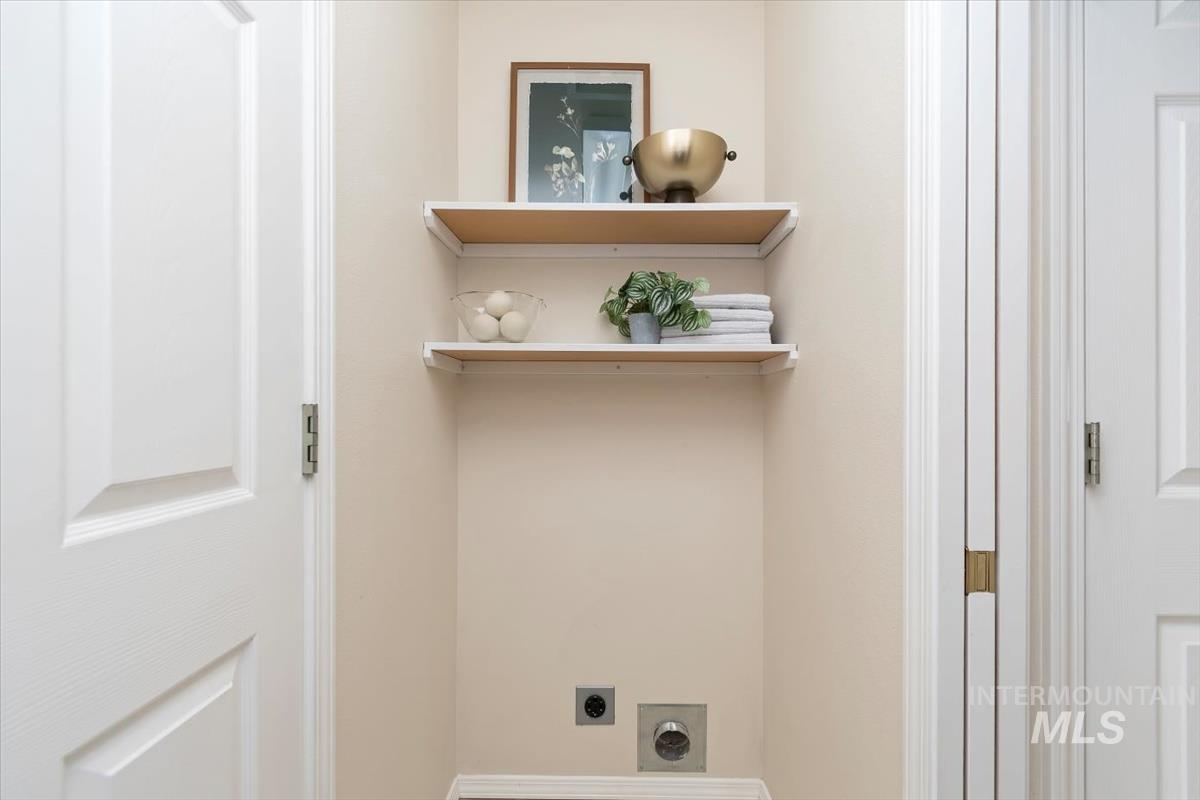 10334 W Bantam St, Boise, Idaho 83709, 2 Bedrooms, 2 Bathrooms, Residential For Sale, Price $339,000,MLS 98971760