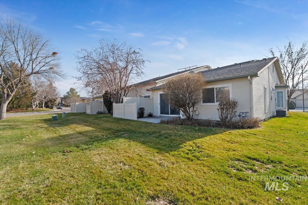 10334 W Bantam St, Boise, Idaho 83709, 2 Bedrooms, 2 Bathrooms, Residential For Sale, Price $339,000,MLS 98971760