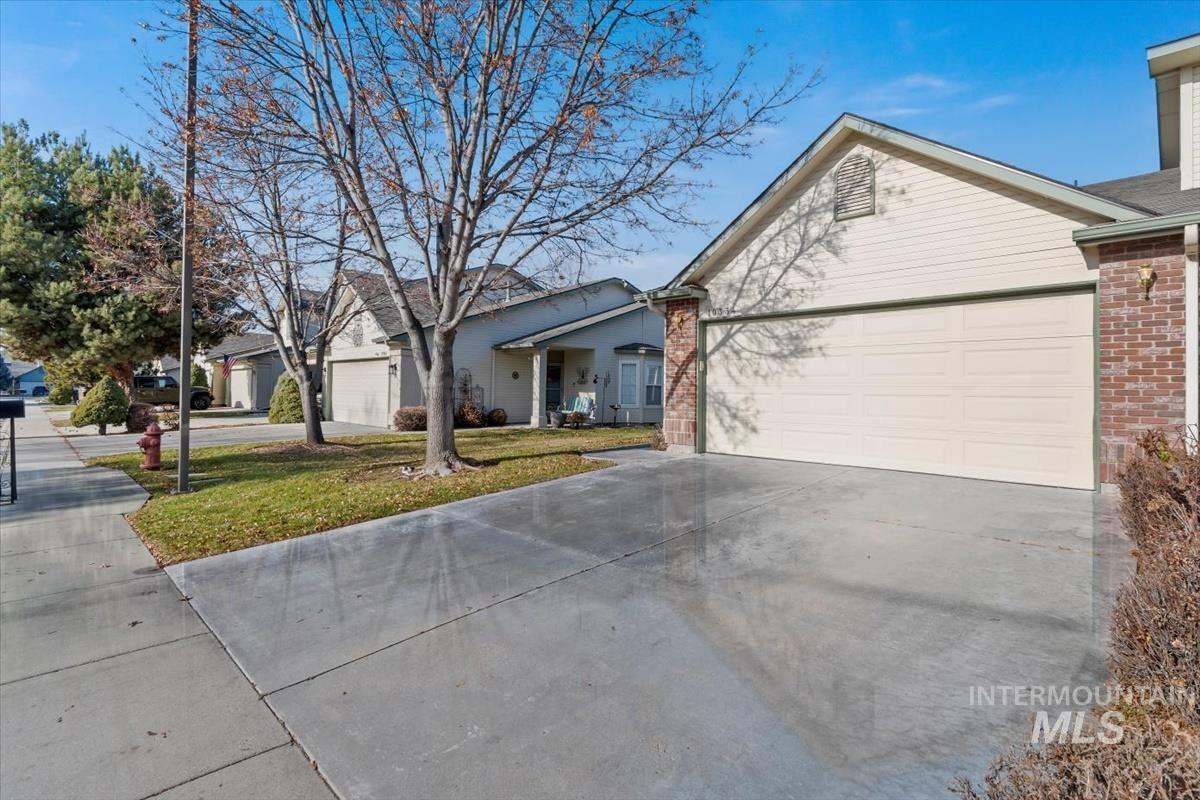 10334 W Bantam St, Boise, Idaho 83709, 2 Bedrooms, 2 Bathrooms, Residential For Sale, Price $339,000,MLS 98971760