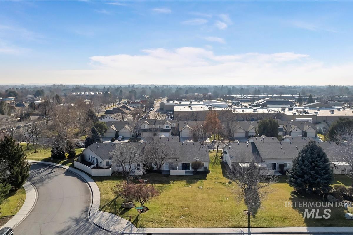 10334 W Bantam St, Boise, Idaho 83709, 2 Bedrooms, 2 Bathrooms, Residential For Sale, Price $339,000,MLS 98971760