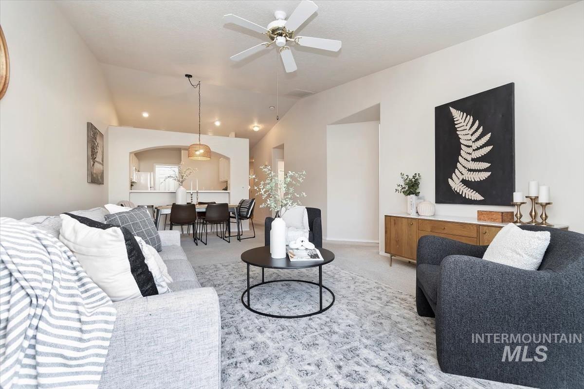 10334 W Bantam St, Boise, Idaho 83709, 2 Bedrooms, 2 Bathrooms, Residential For Sale, Price $339,000,MLS 98971760