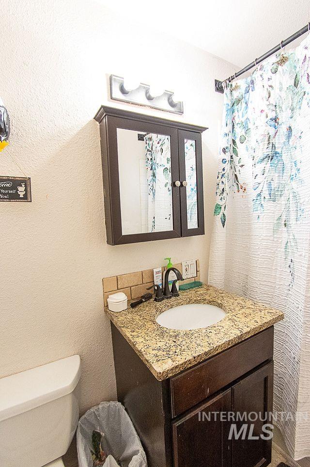 419 S Maple St, Nampa, Idaho 83686, 5 Bedrooms, 2 Bathrooms, Residential For Sale, Price $379,900,MLS 98971763