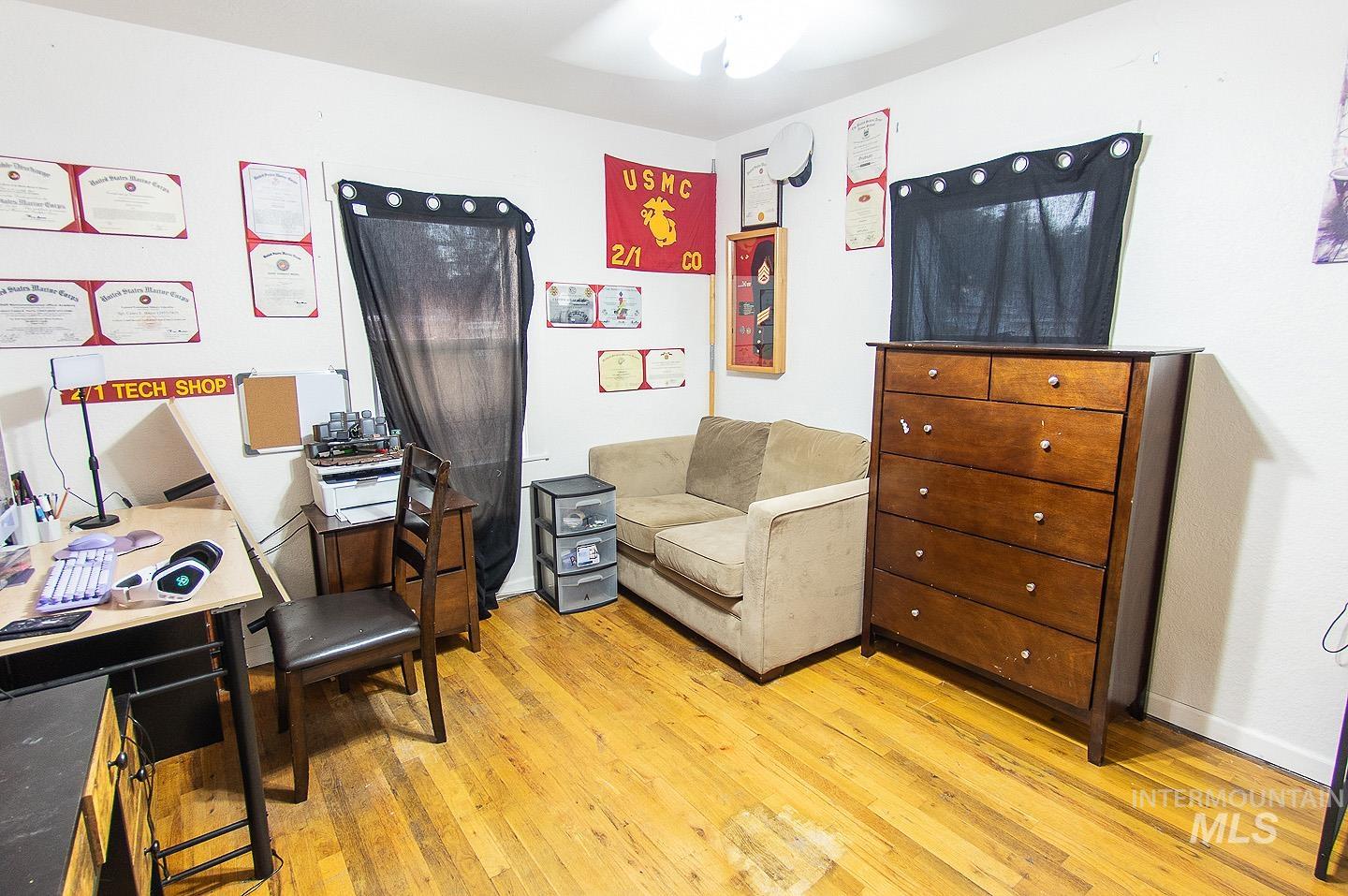 419 S Maple St, Nampa, Idaho 83686, 5 Bedrooms, 2 Bathrooms, Residential For Sale, Price $379,900,MLS 98971763