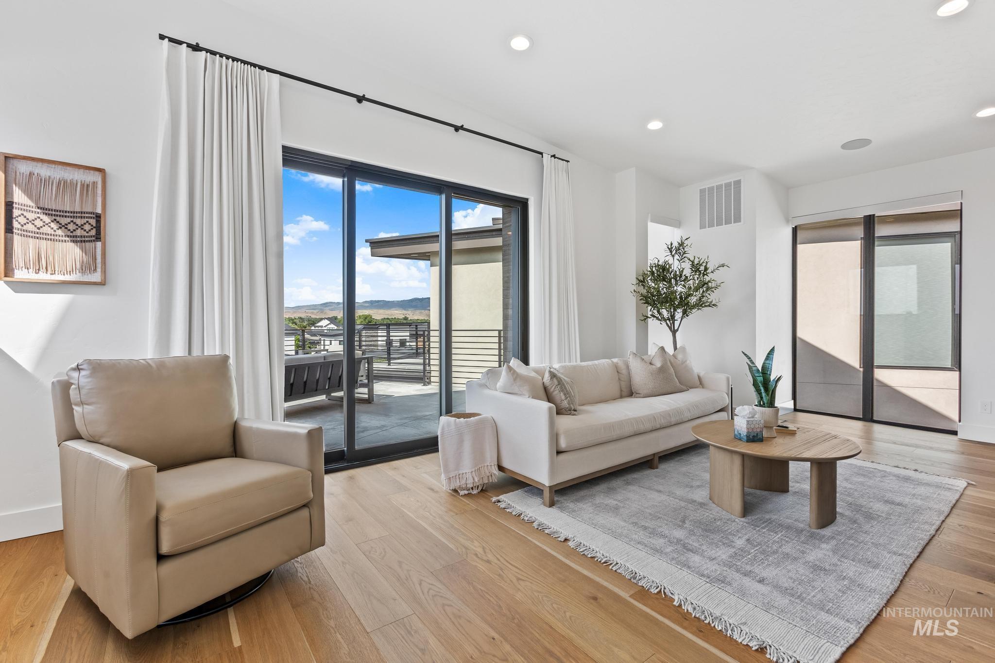 885 E Joplin Lane, Eagle, Idaho 83616, 3 Bedrooms, 3 Bathrooms, Residential For Sale, Price $1,499,900,MLS 98971765