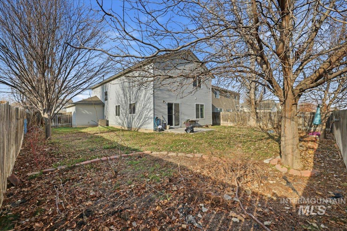 19616 Commonwealth Avenue, Caldwell, Idaho 83605, 4 Bedrooms, 2.5 Bathrooms, Residential For Sale, Price $374,900,MLS 98971766