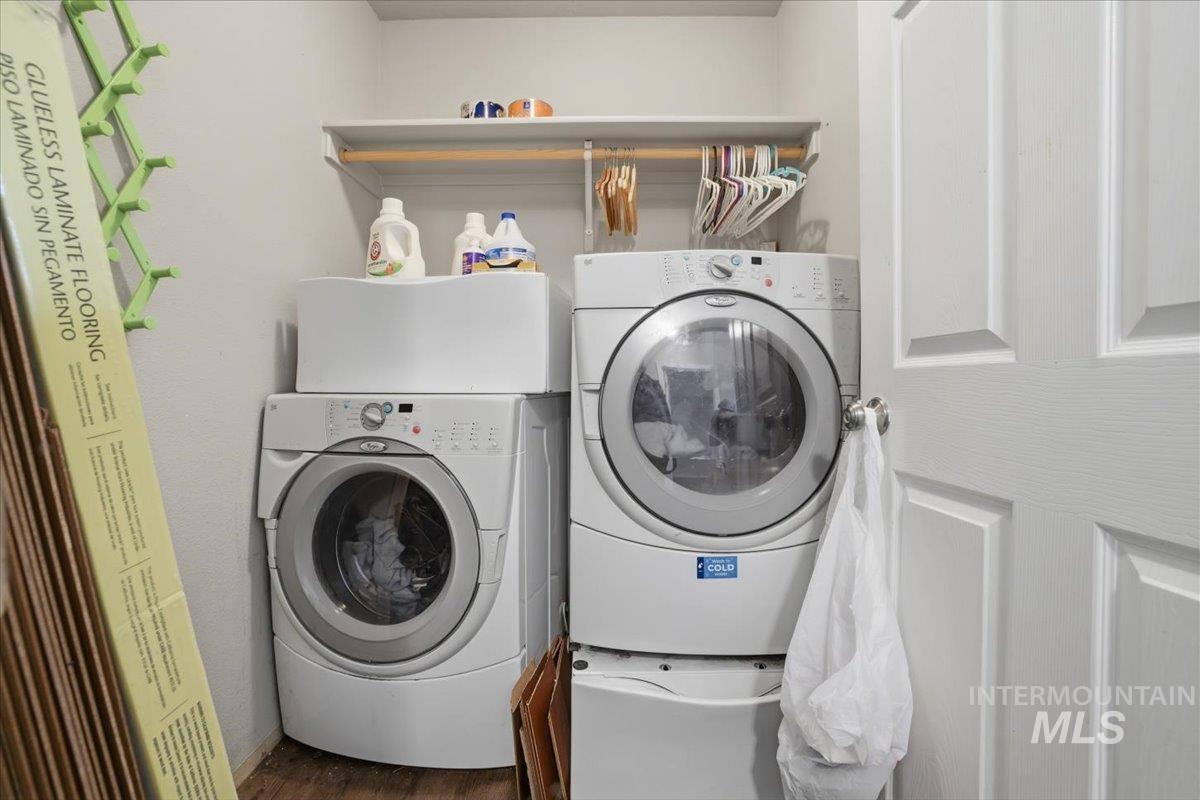 19616 Commonwealth Avenue, Caldwell, Idaho 83605, 4 Bedrooms, 2.5 Bathrooms, Residential For Sale, Price $374,900,MLS 98971766