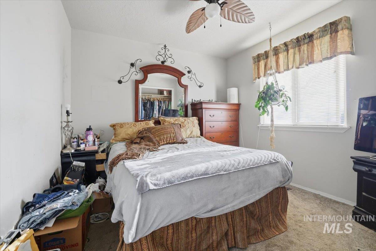 19616 Commonwealth Avenue, Caldwell, Idaho 83605, 4 Bedrooms, 2.5 Bathrooms, Residential For Sale, Price $374,900,MLS 98971766