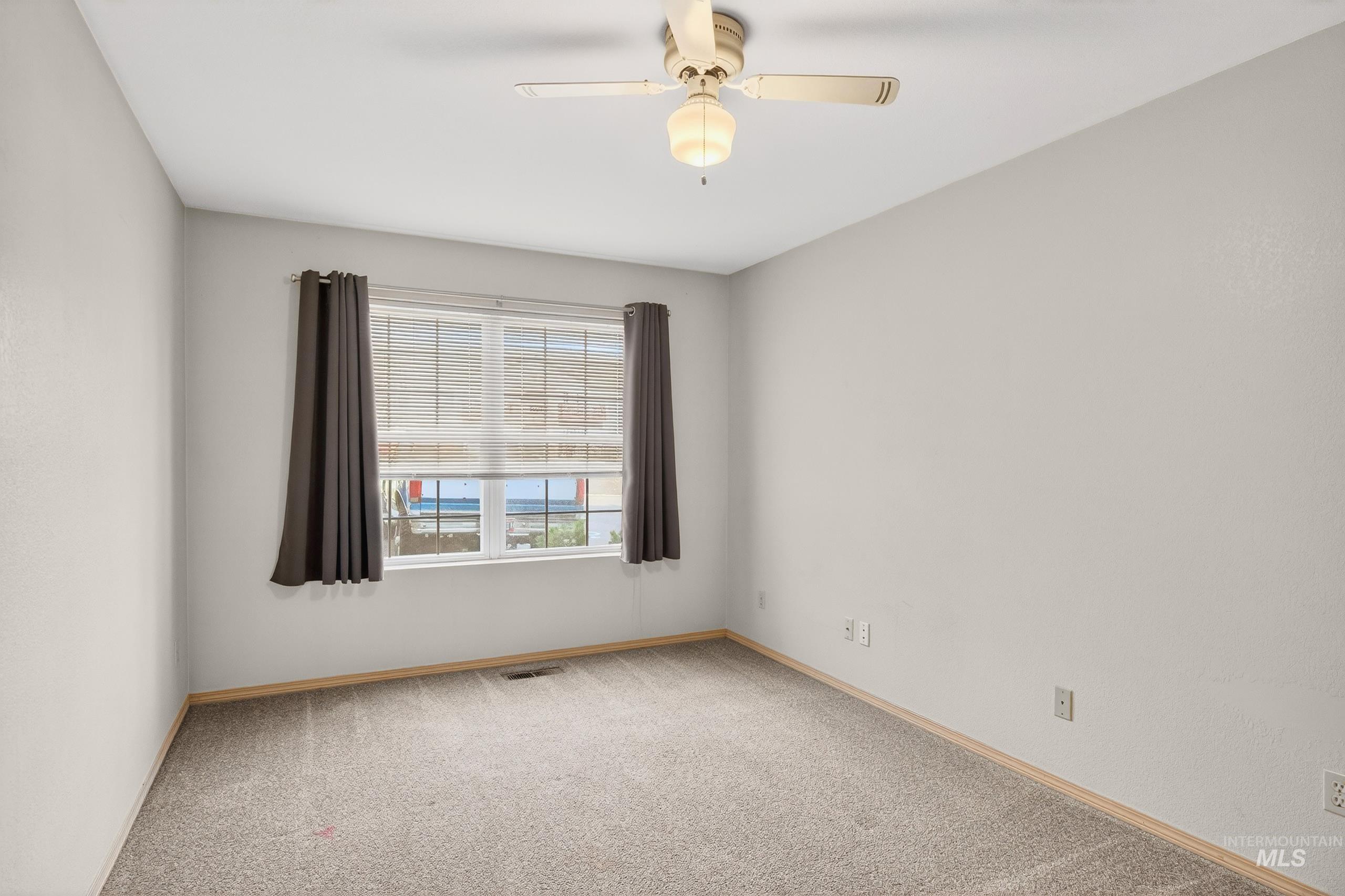 1487 Northwood, Moscow, Idaho 83843, 3 Bedrooms, 2 Bathrooms, Residential For Sale, Price $225,000,MLS 98971768