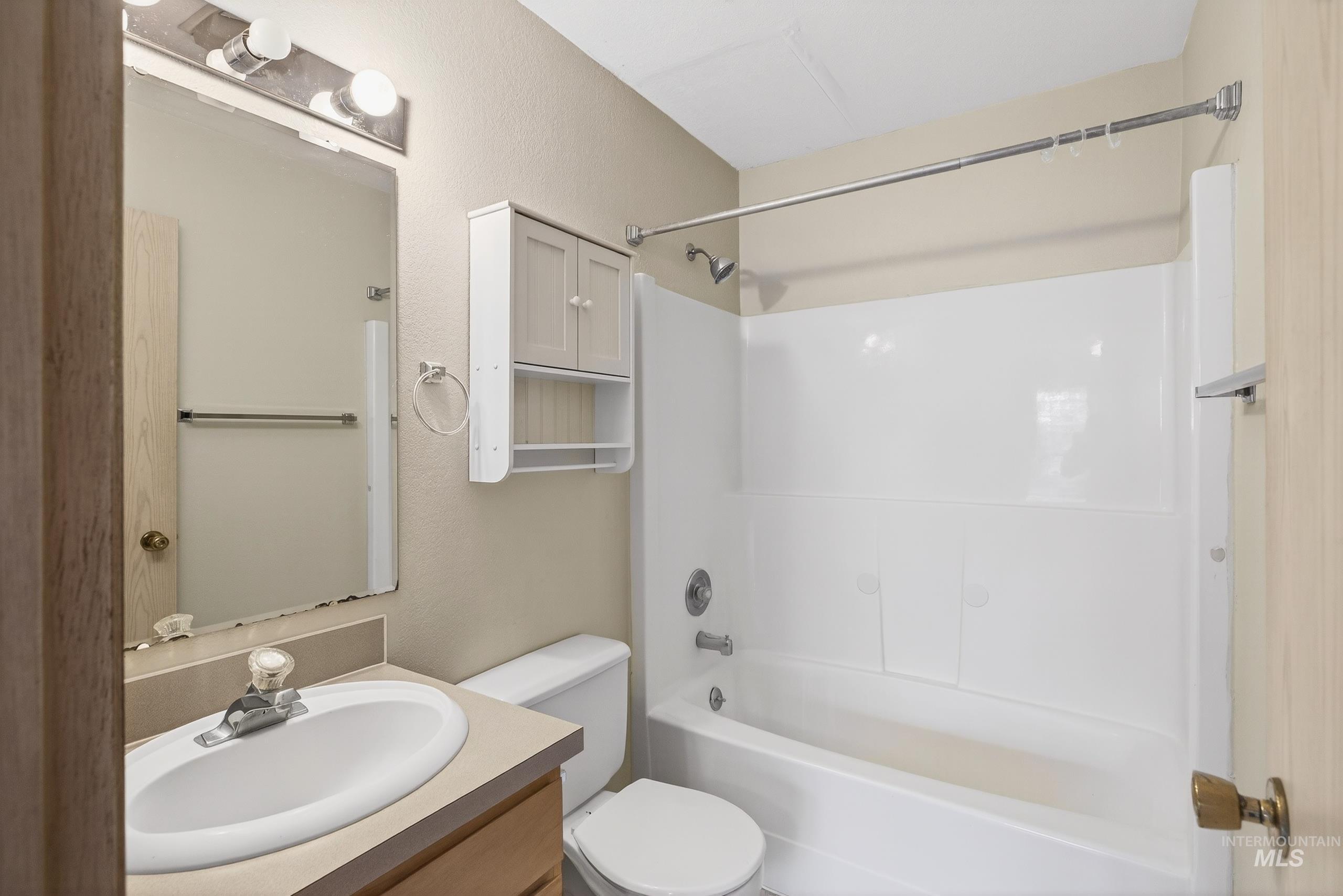 1487 Northwood, Moscow, Idaho 83843, 3 Bedrooms, 2 Bathrooms, Residential For Sale, Price $225,000,MLS 98971768