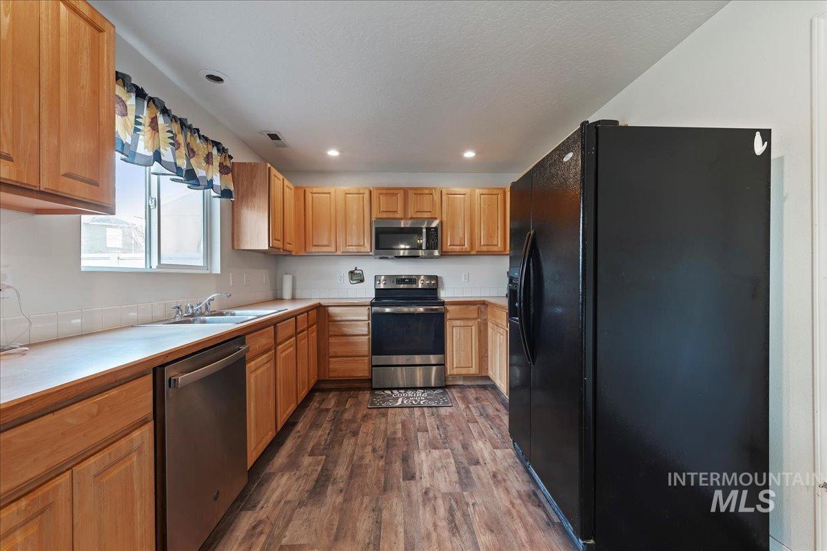 123 Parkland Way, Caldwell, Idaho 83605, 4 Bedrooms, 3 Bathrooms, Residential For Sale, Price $435,999,MLS 98971769