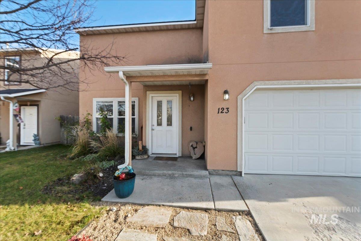 123 Parkland Way, Caldwell, Idaho 83605, 4 Bedrooms, 3 Bathrooms, Residential For Sale, Price $435,999,MLS 98971769