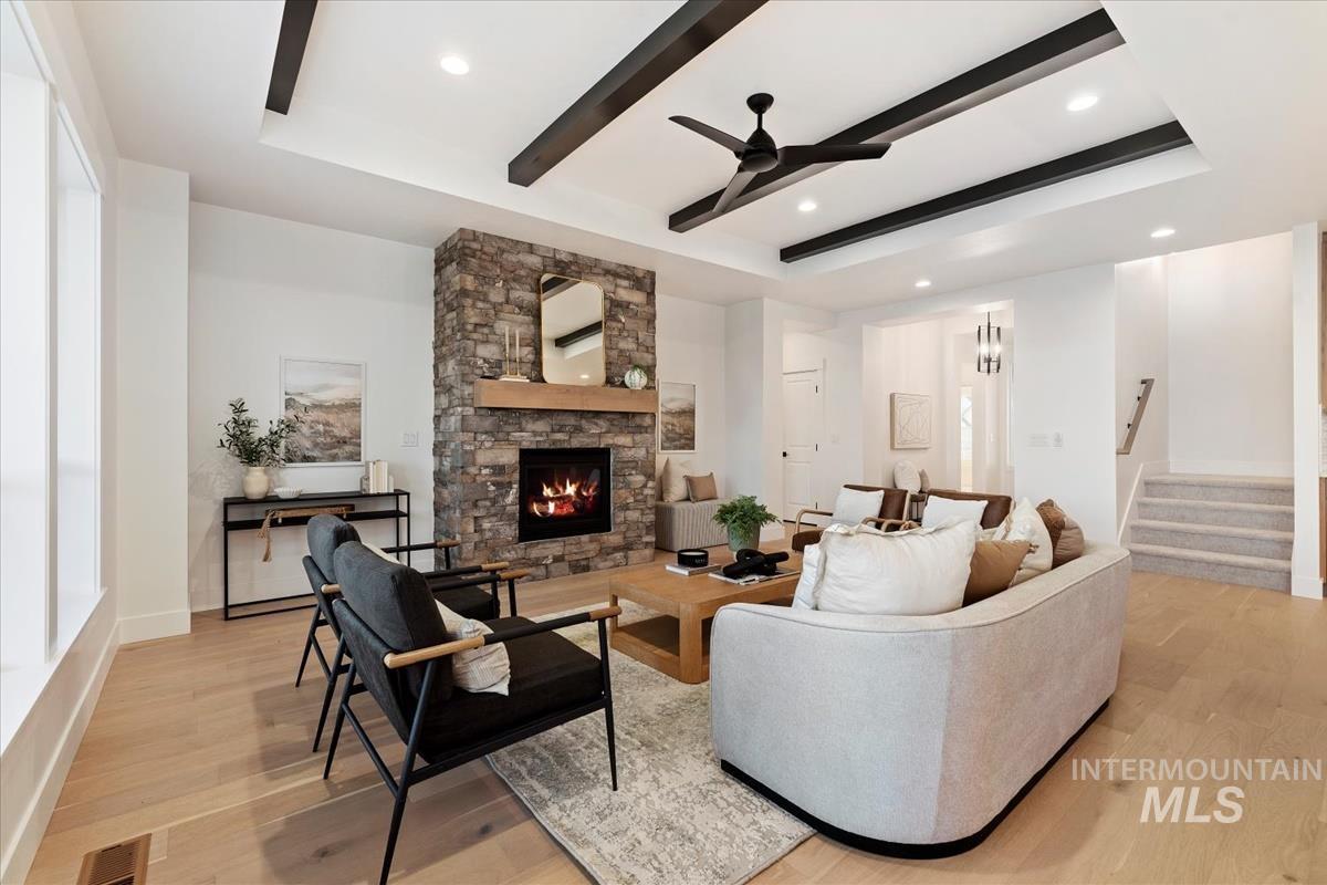 7023 N Birsay, Eagle, Idaho 83616, 5 Bedrooms, 3.5 Bathrooms, Residential For Sale, Price $879,880,MLS 98971771