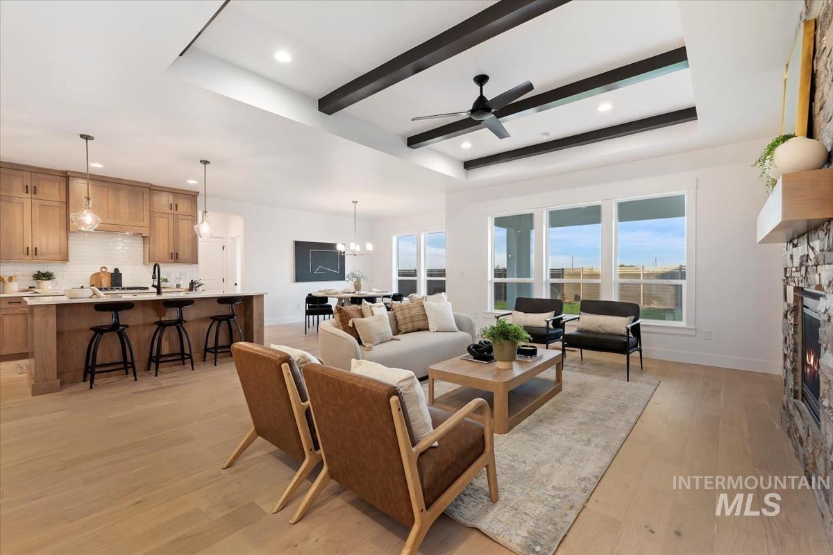 7023 N Birsay, Eagle, Idaho 83616, 5 Bedrooms, 3.5 Bathrooms, Residential For Sale, Price $879,880,MLS 98971771