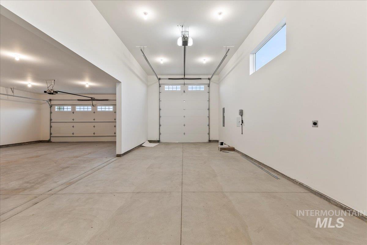 7333 W Feather Edge St, Eagle, Idaho 83616, 4 Bedrooms, 4 Bathrooms, Residential For Sale, Price $1,130,000,MLS 98971773