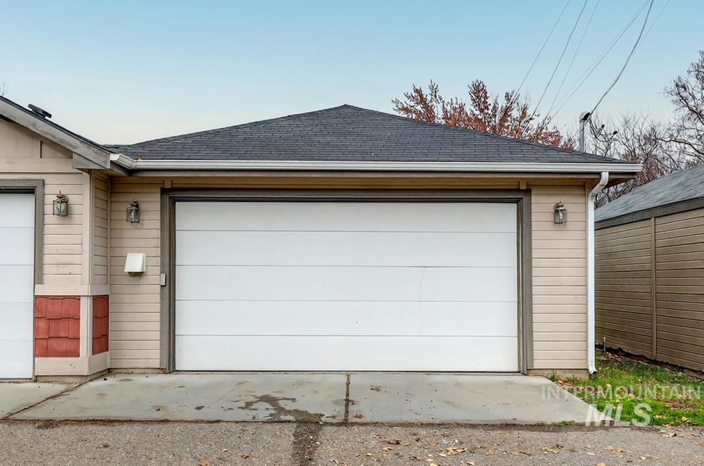 4425 W Freemont St, Boise, Idaho 83706, 2 Bedrooms, 1.5 Bathrooms, Residential For Sale, Price $385,000,MLS 98971774