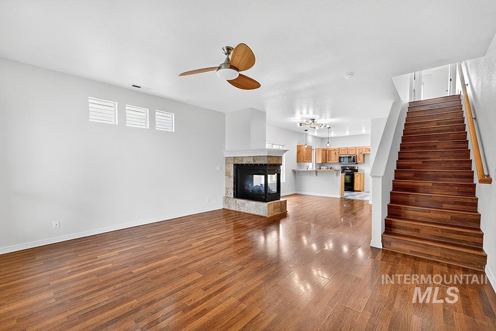 4425 W Freemont St, Boise, Idaho 83706, 2 Bedrooms, 1.5 Bathrooms, Residential For Sale, Price $385,000,MLS 98971774