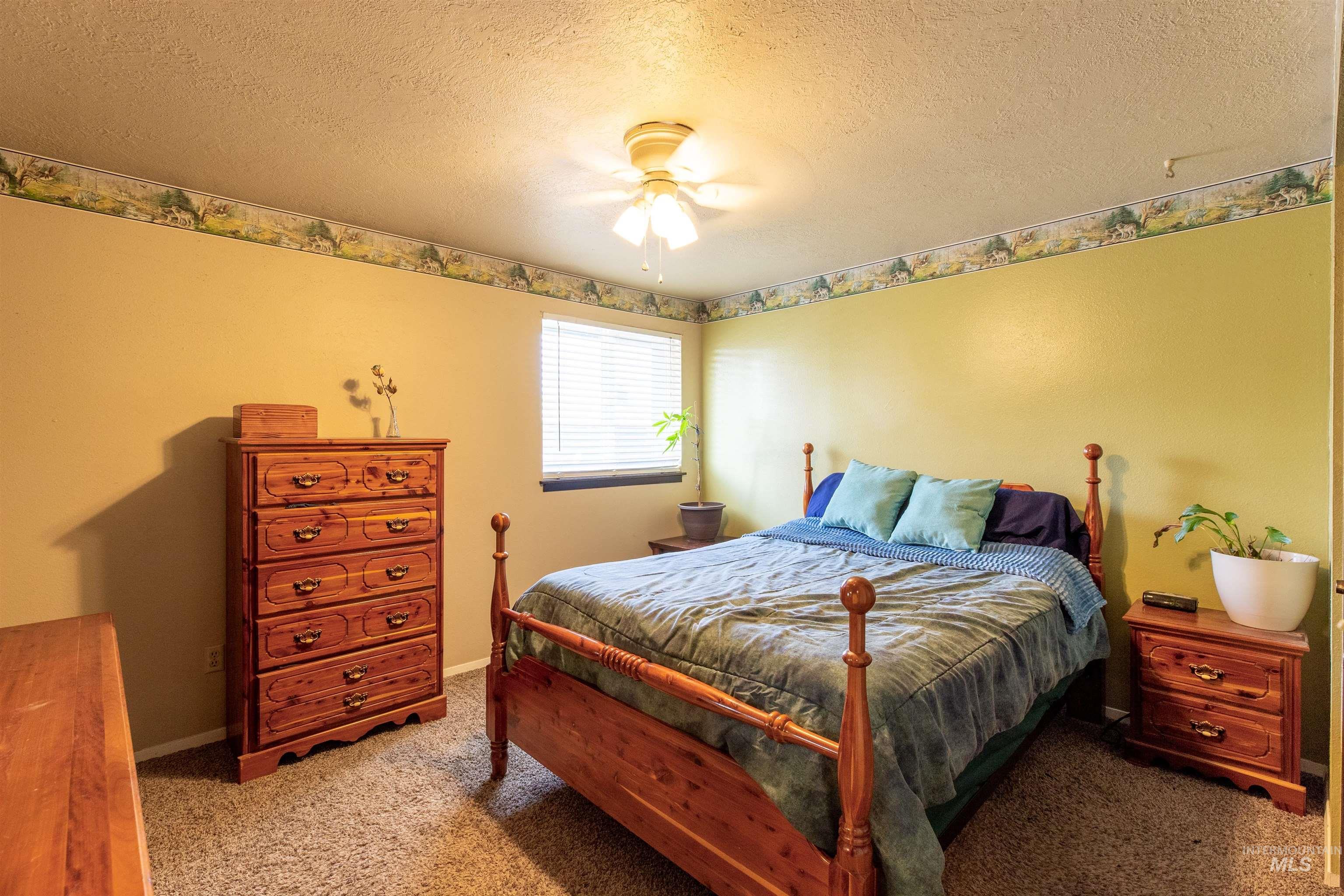 6819 W Maxwell Ln., Boise, Idaho 83704, 2 Bedrooms, 1.5 Bathrooms, Residential For Sale, Price $259,900,MLS 98971775