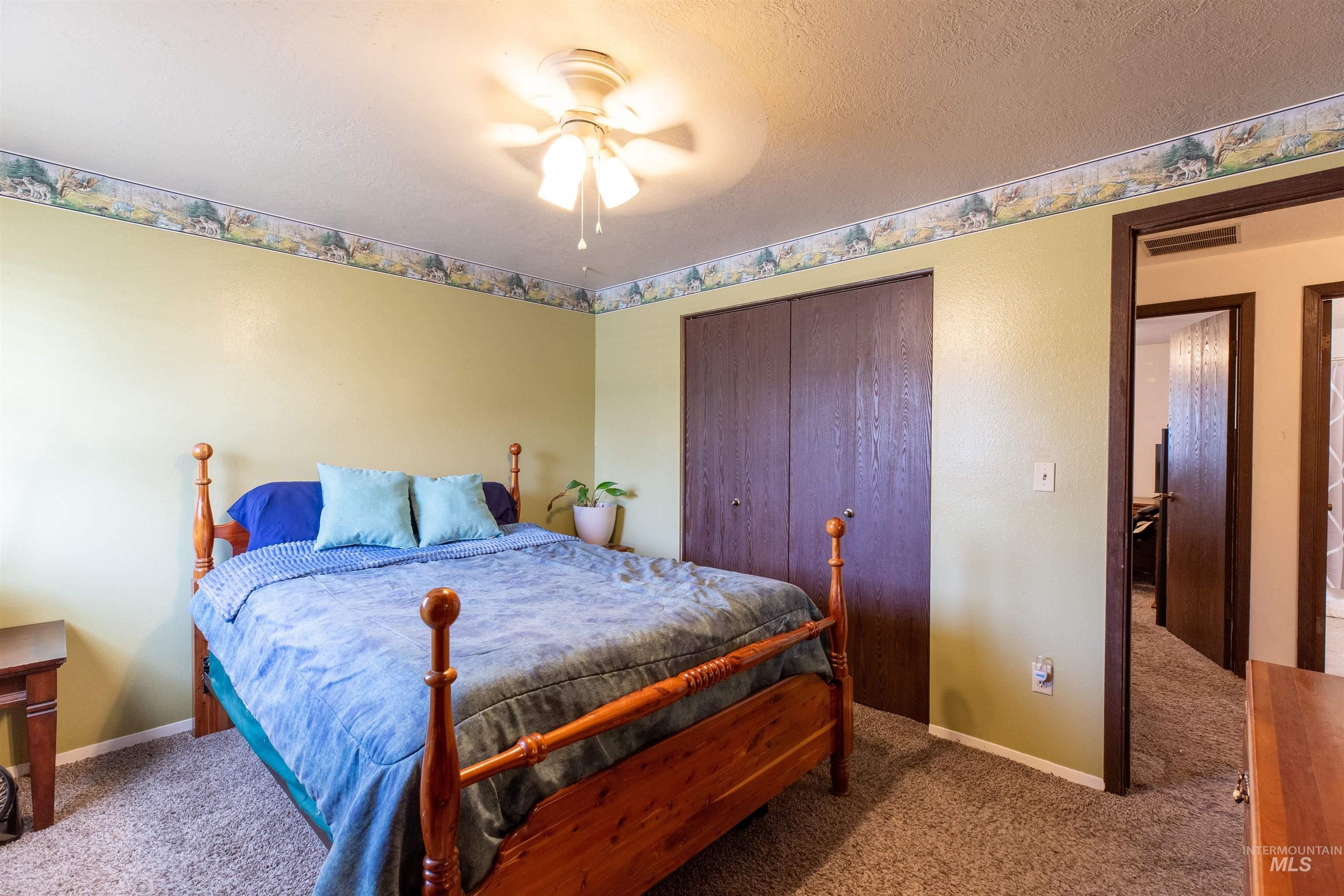 6819 W Maxwell Ln., Boise, Idaho 83704, 2 Bedrooms, 1.5 Bathrooms, Residential For Sale, Price $259,900,MLS 98971775