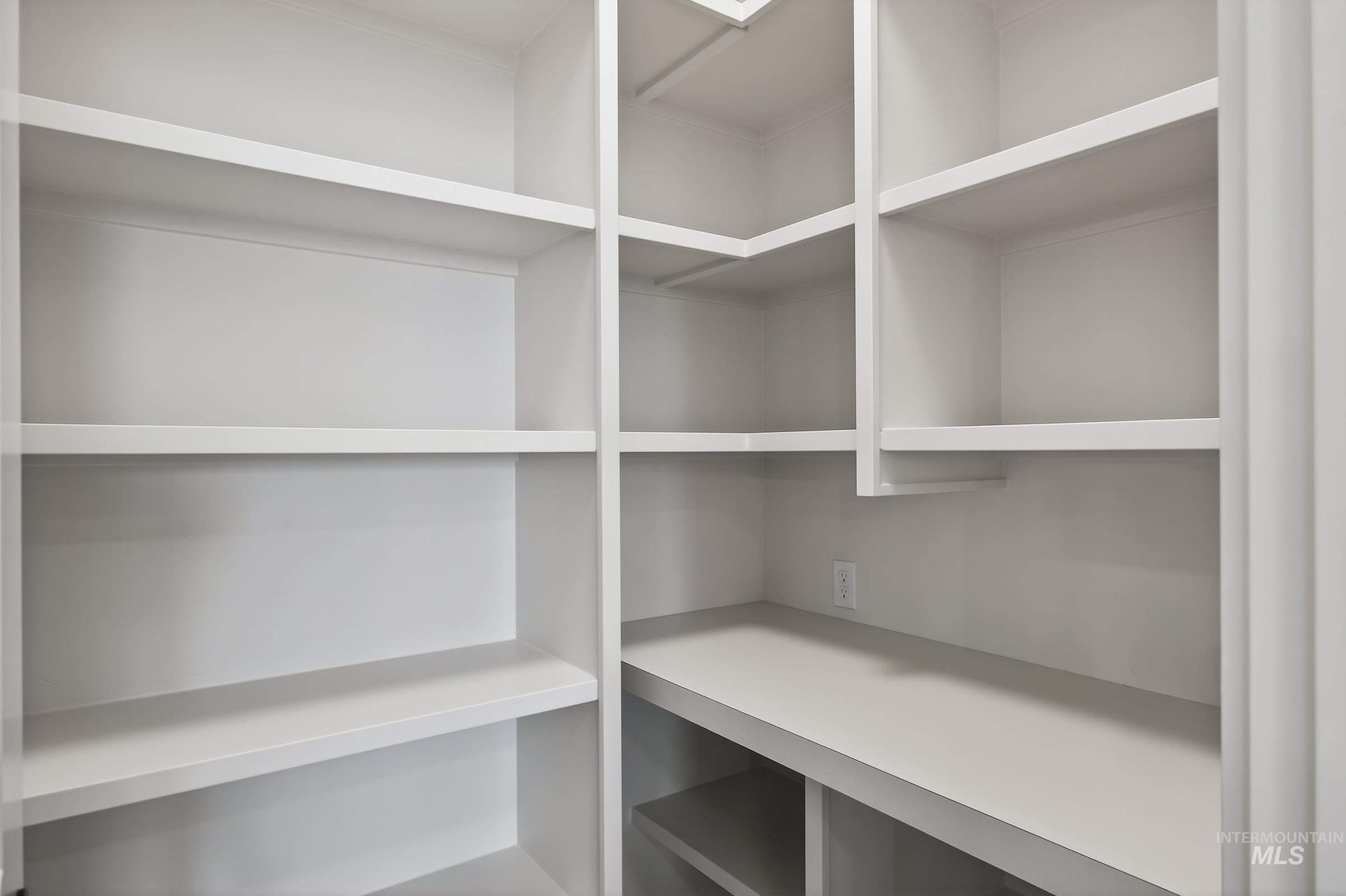 10228 Davies Street, Nampa, Idaho 83687, 3 Bedrooms, 2.5 Bathrooms, Residential For Sale, Price $474,900,MLS 98971777