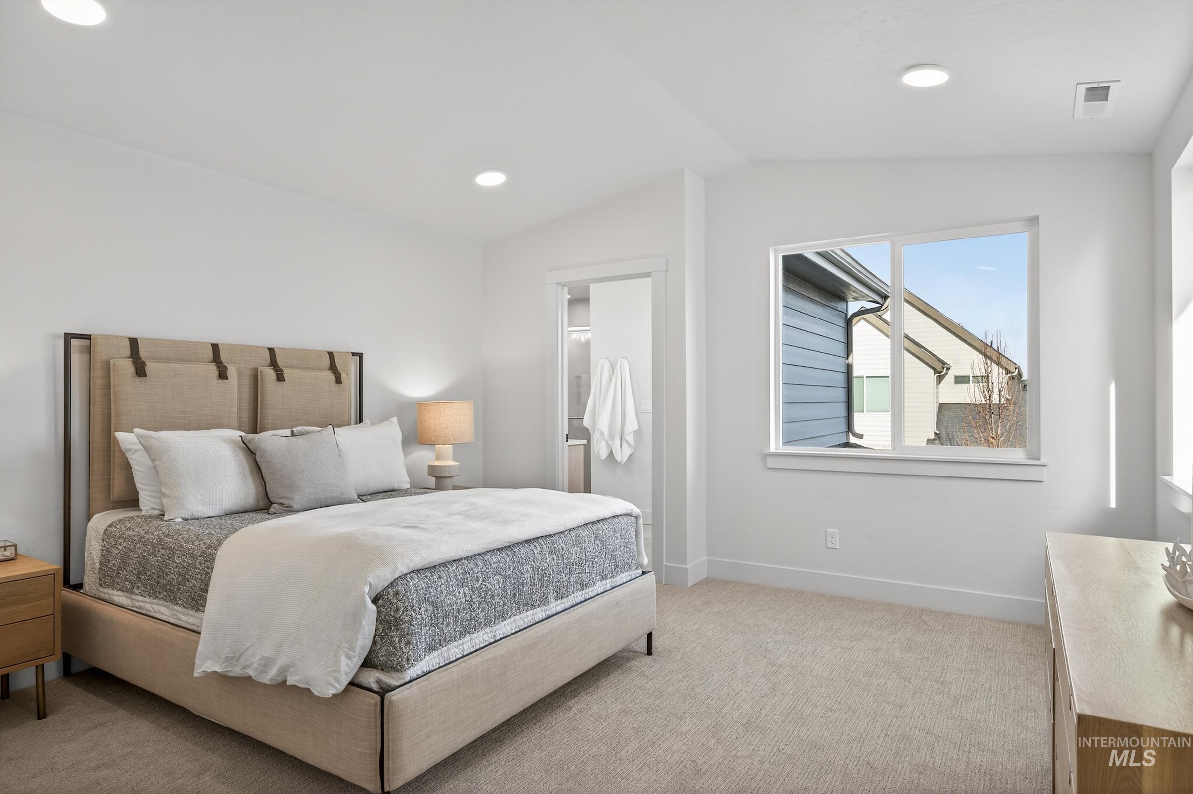 10228 Davies Street, Nampa, Idaho 83687, 3 Bedrooms, 2.5 Bathrooms, Residential For Sale, Price $474,900,MLS 98971777