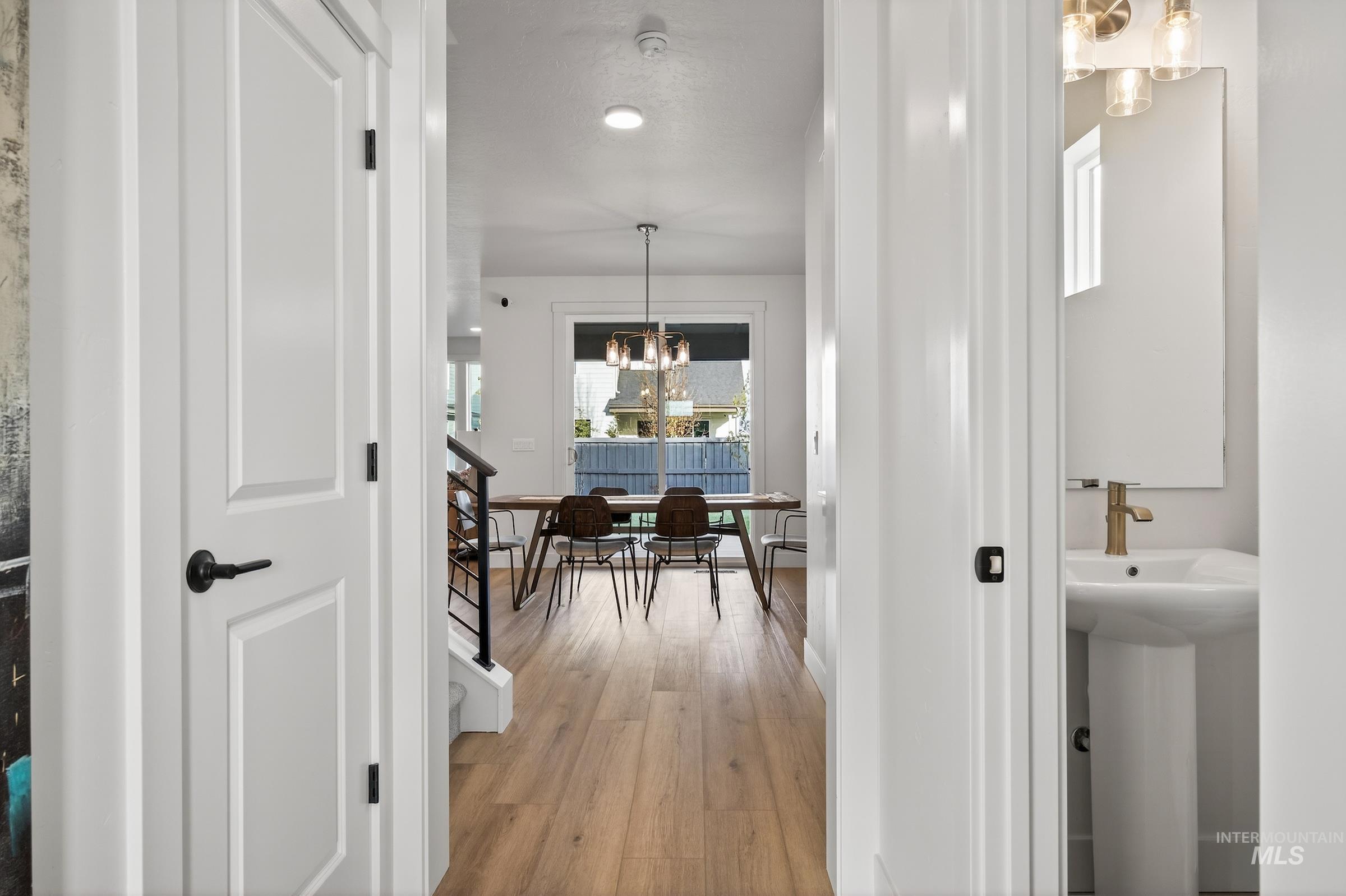 10228 Davies Street, Nampa, Idaho 83687, 3 Bedrooms, 2.5 Bathrooms, Residential For Sale, Price $474,900,MLS 98971777