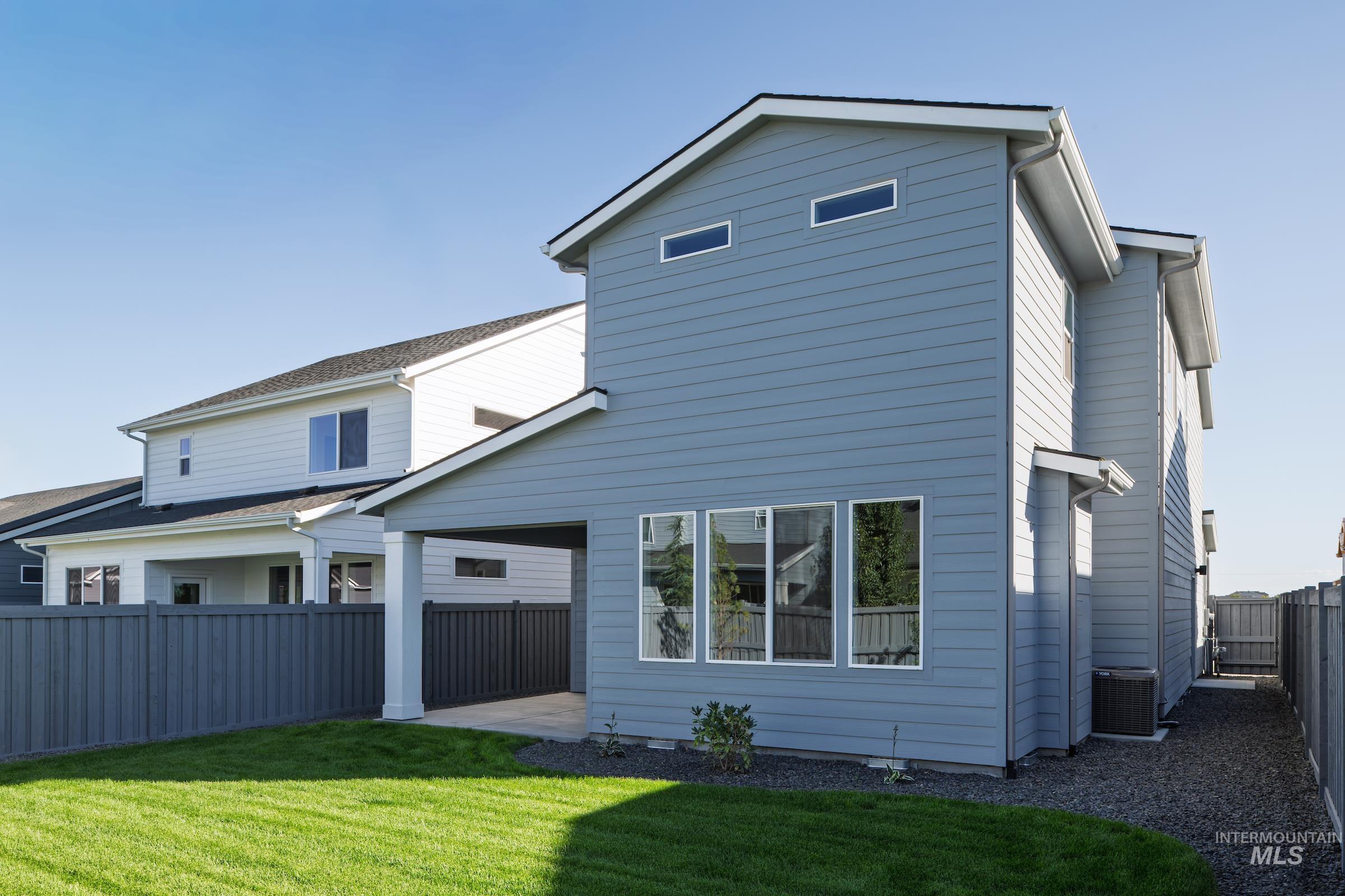 10228 Davies Street, Nampa, Idaho 83687, 3 Bedrooms, 2.5 Bathrooms, Residential For Sale, Price $474,900,MLS 98971777