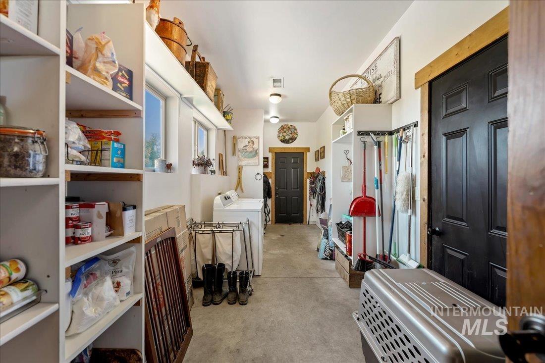 7639 Elko Lane, Middleton, Idaho 83644, 3 Bedrooms, 2.5 Bathrooms, Residential For Sale, Price $998,000,MLS 98971778